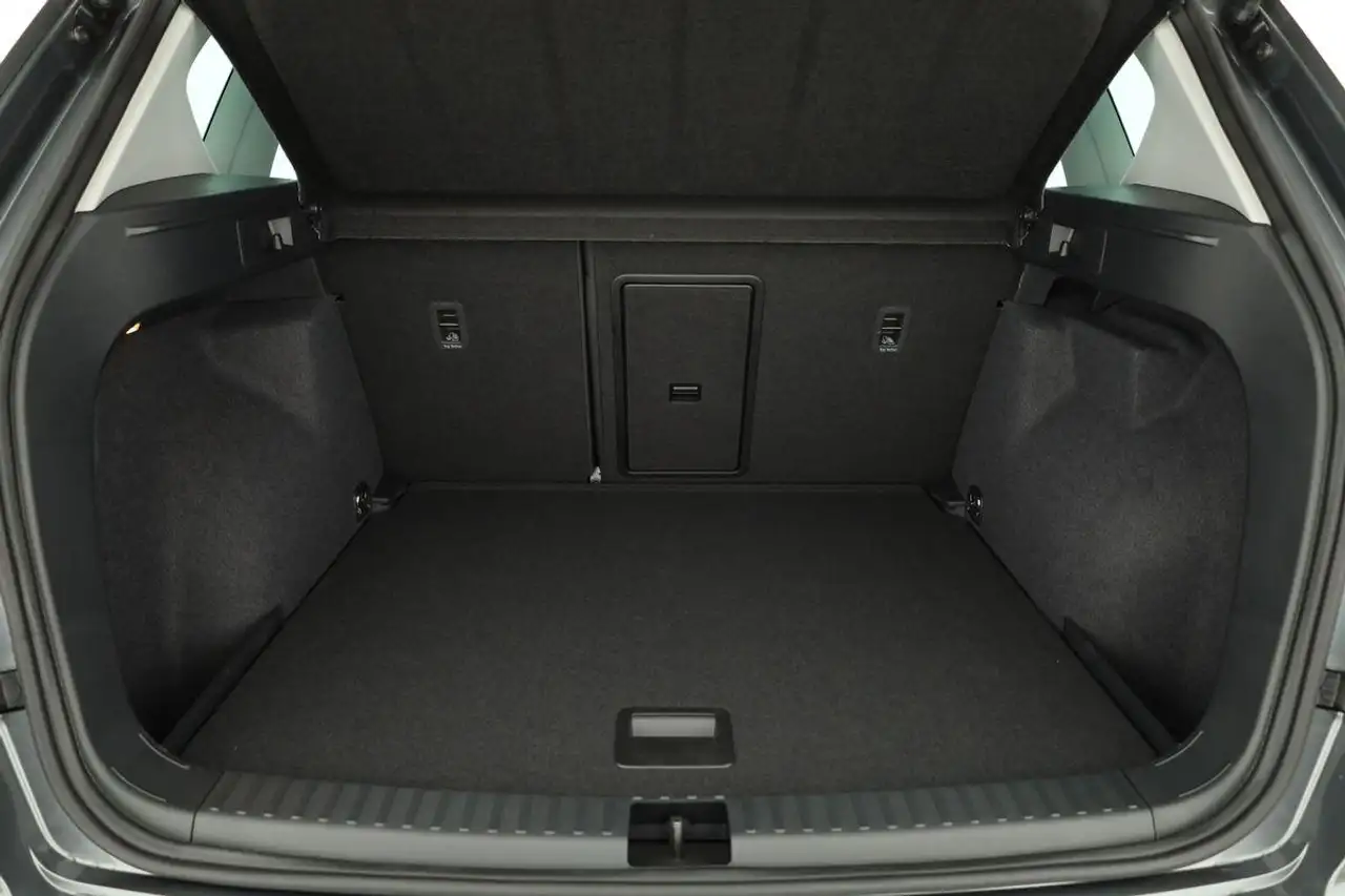 SEAT Ateca 1.5 TSI DSG Style, AHK, Kamera, FullLink, Parklenk 13