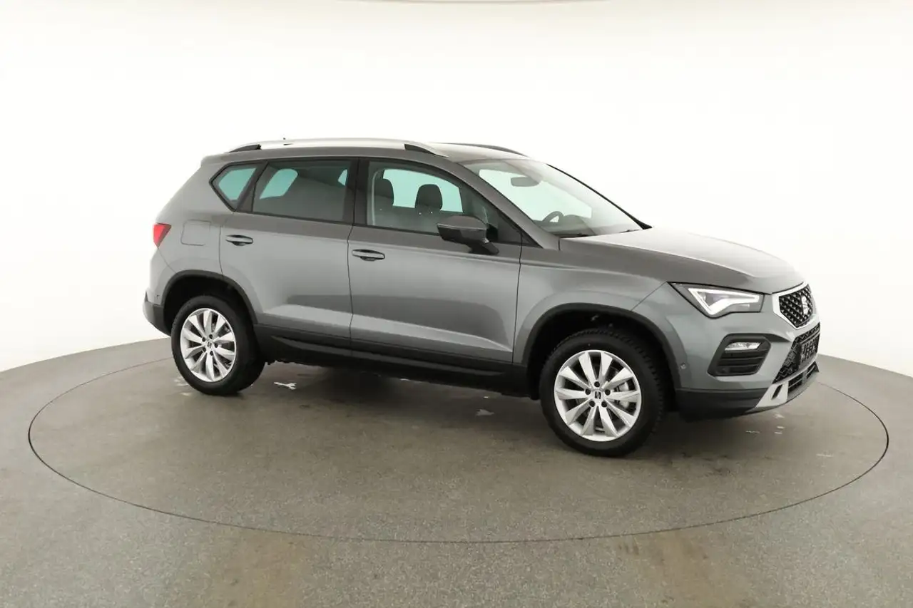 SEAT Ateca 1.5 TSI DSG Style, AHK, Kamera, FullLink, Parklenk 25