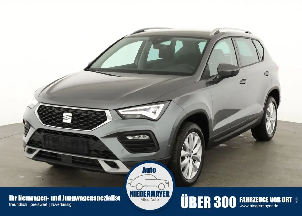 SEAT Ateca 1.5 TSI DSG Style, AHK, Kamera, FullLink, Parklenk