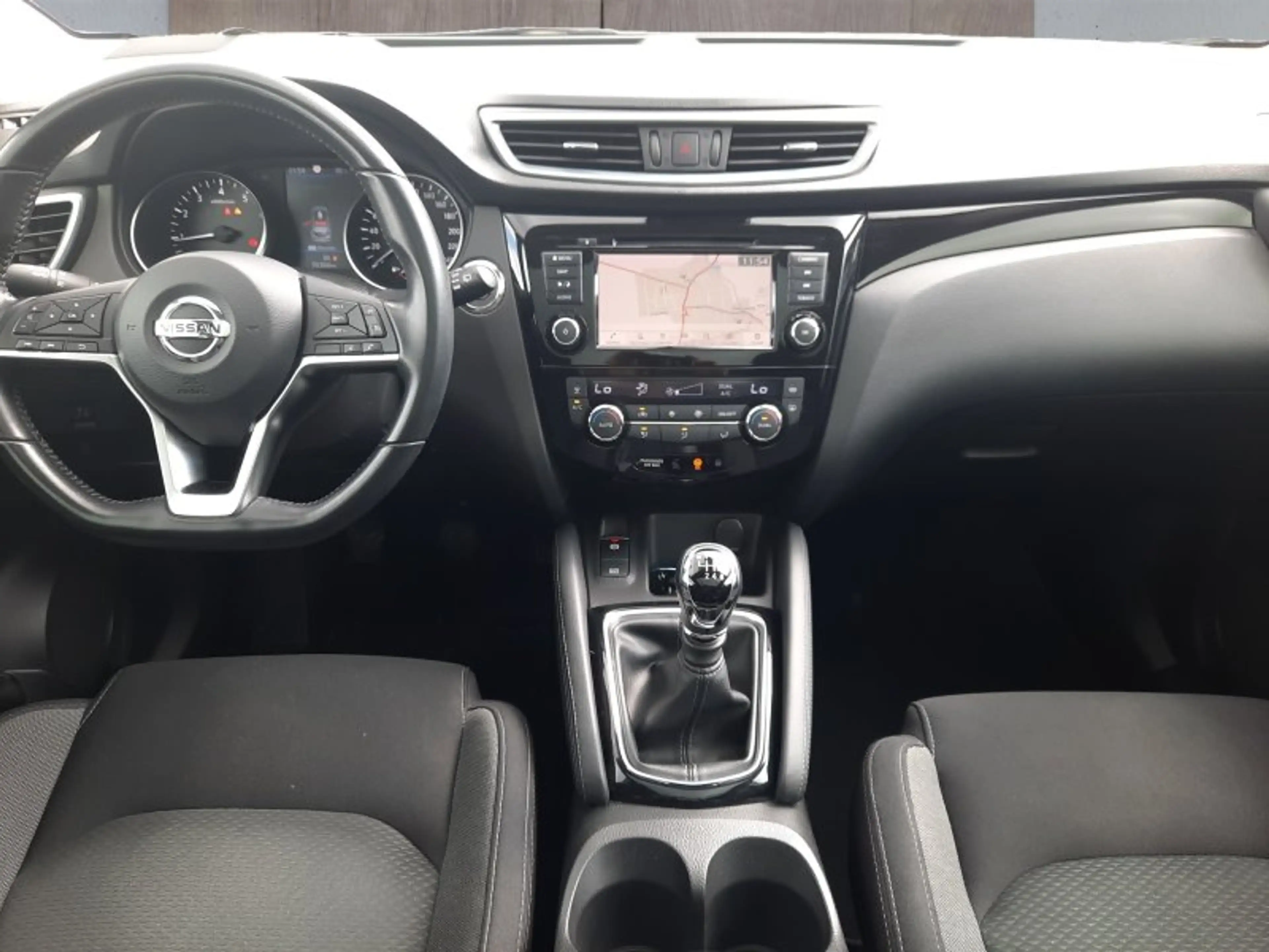 Nissan Qashqai 1.3 DIG-T Navi/Pano/Winterp/Temp/Kamera — photo 10