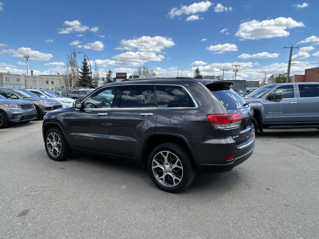 Jeep Grand Cherokee снимка Jeep Grand Cherokee