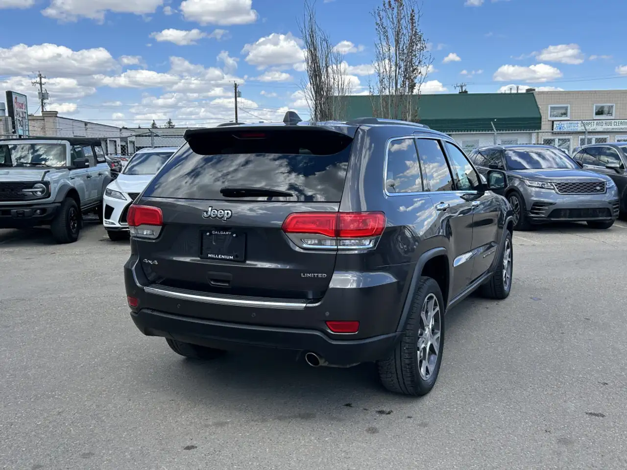 Jeep Grand Cherokee снимка Jeep Grand Cherokee