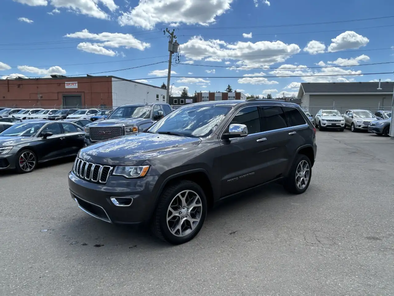 Jeep Grand Cherokee снимка Jeep Grand Cherokee