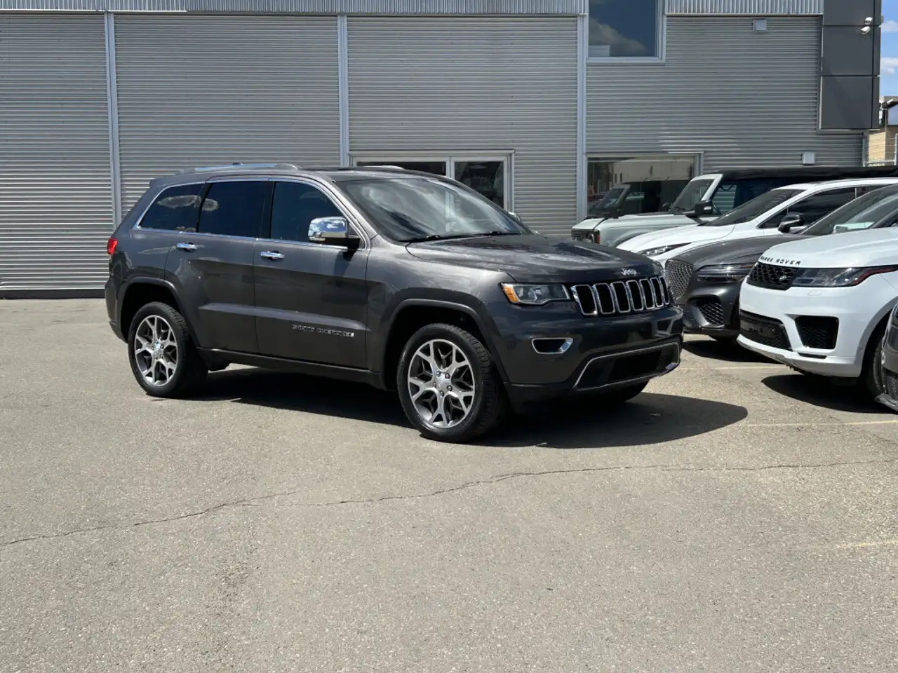 Jeep Grand Cherokee снимка Jeep Grand Cherokee