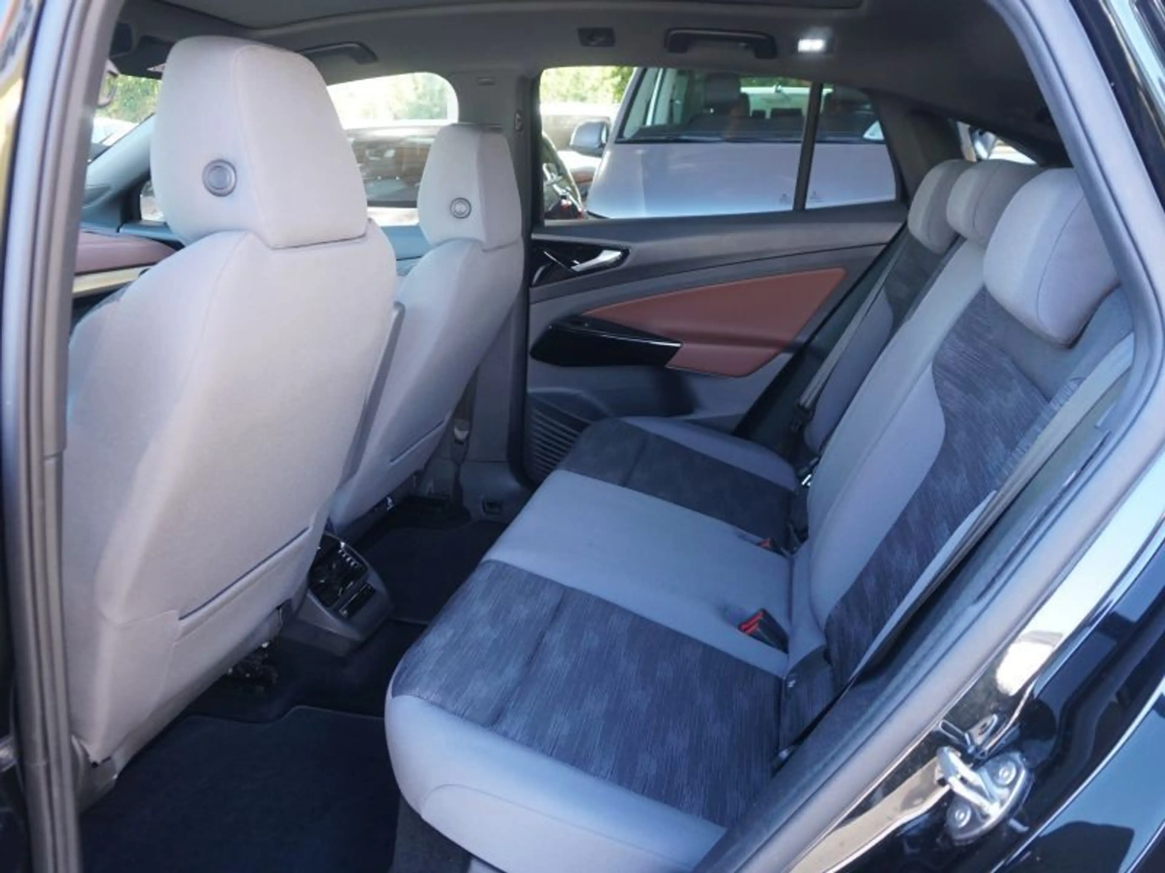 Volkswagen ID.5 Pro Performance 150kW / 77kWh *MATRIX+PANORAMA* — photo 12