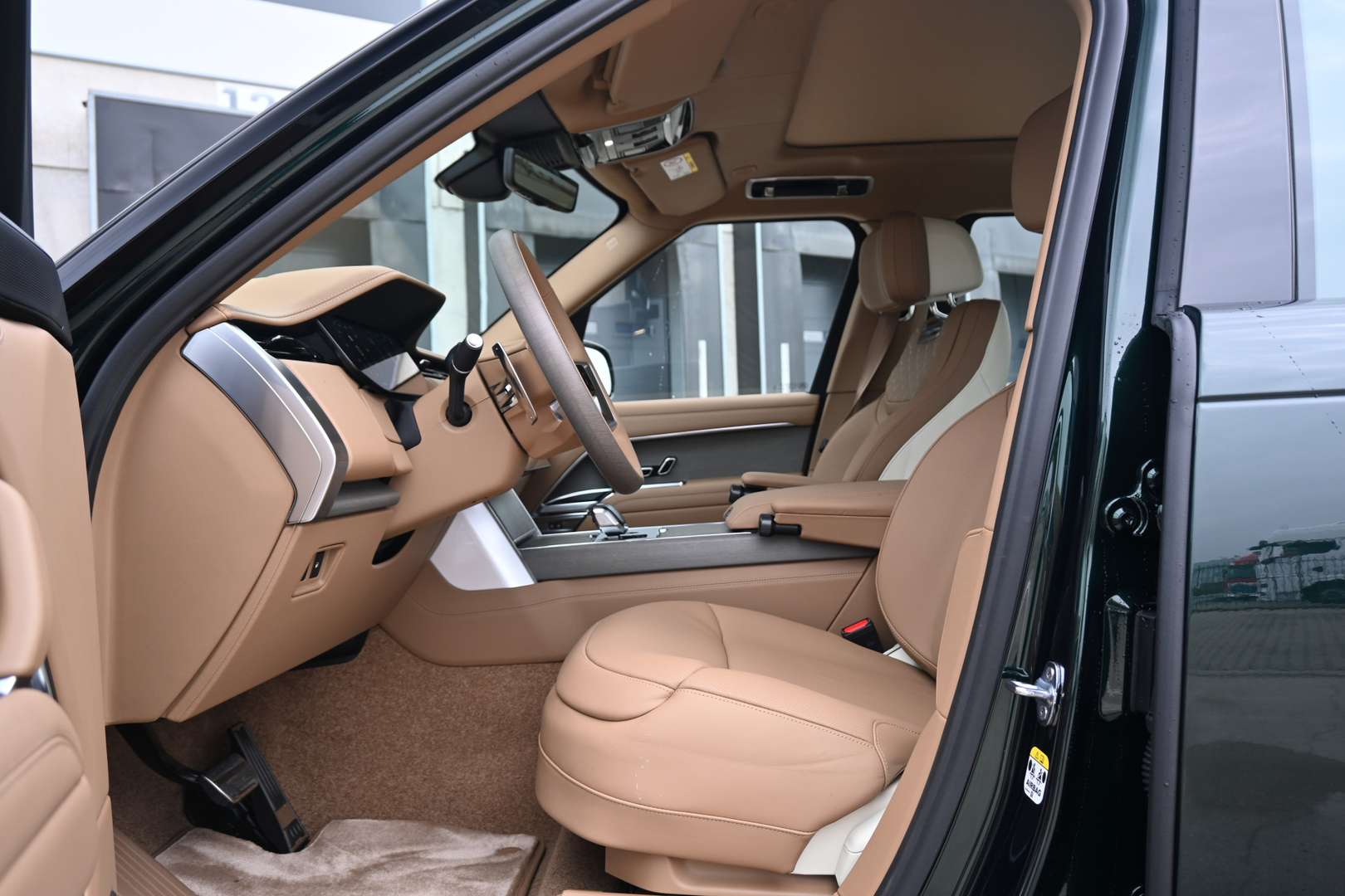 Land Rover Range Rover 3.0 P550e SV PHEV -  - Joinsteer - #2