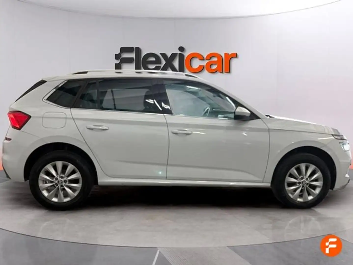 Skoda Kamiq 1.0 TSI Montecarlo 81kW DSG Blanco - 2