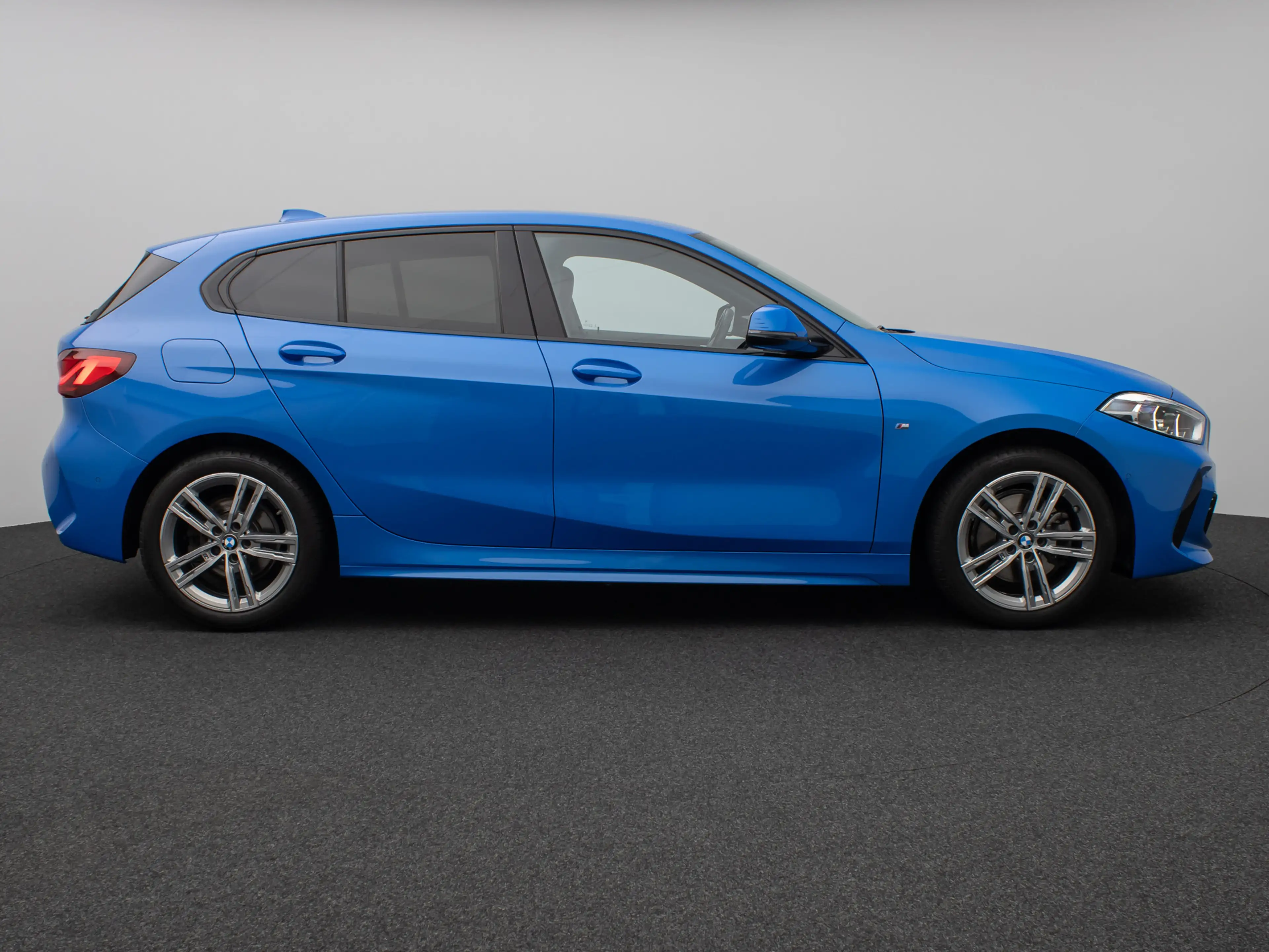 BMW 118 M Sport Kamera DAB Geschwindigkeitsreg LED — photo 5