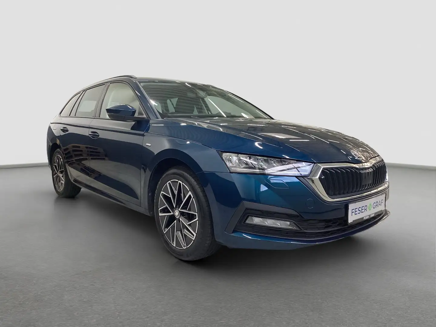 Skoda Octavia Clever 1,5 TSI e-Tec *RFK AHK SMARTLINK* - 2