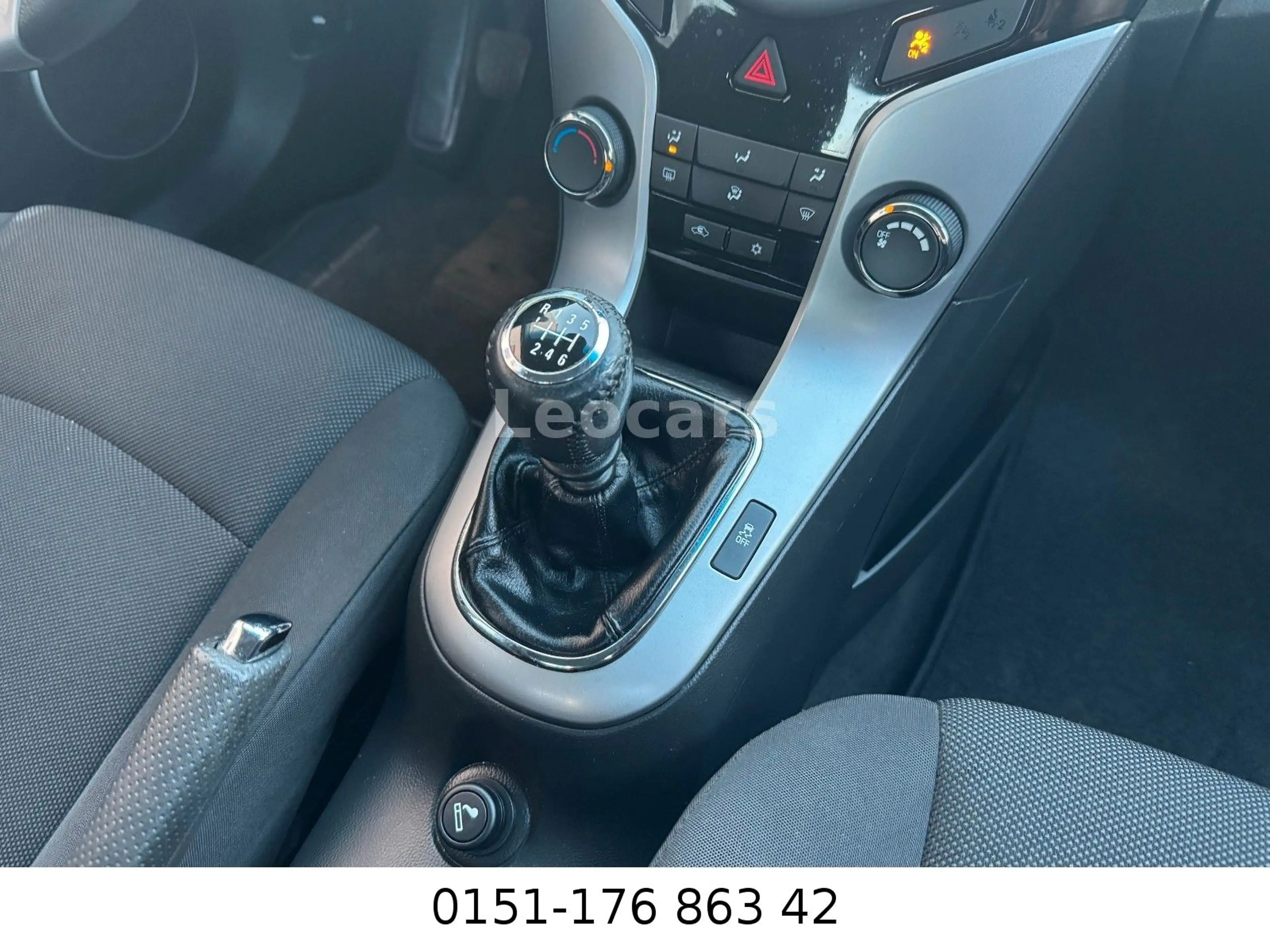 Chevrolet Cruze 2.0 L, nur 85 tkm/PDC/Tempomat — photo 9