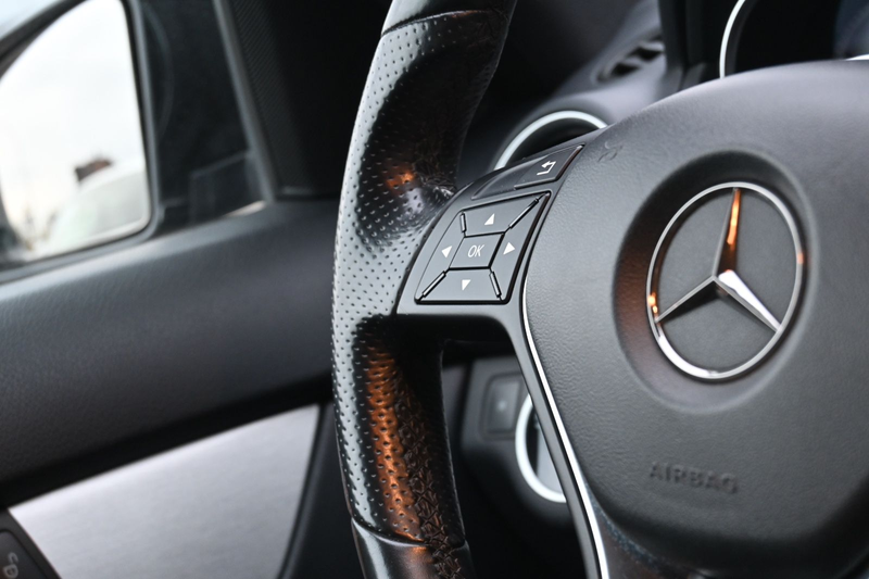 Mercedes-Benz C 220 CDI Coupe *NAVI*XENON*LEDER*SHZ*PDC* — photo 10