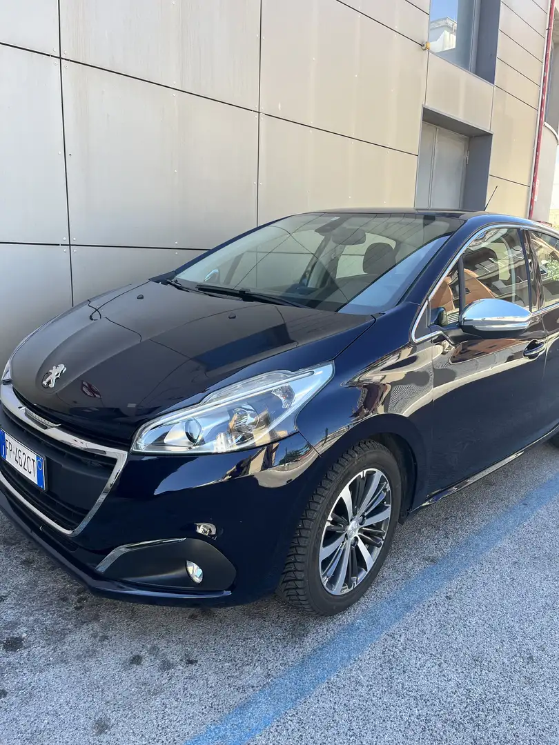 Peugeot 208 5p 1.6 bluehdi Allure 75cv - 1