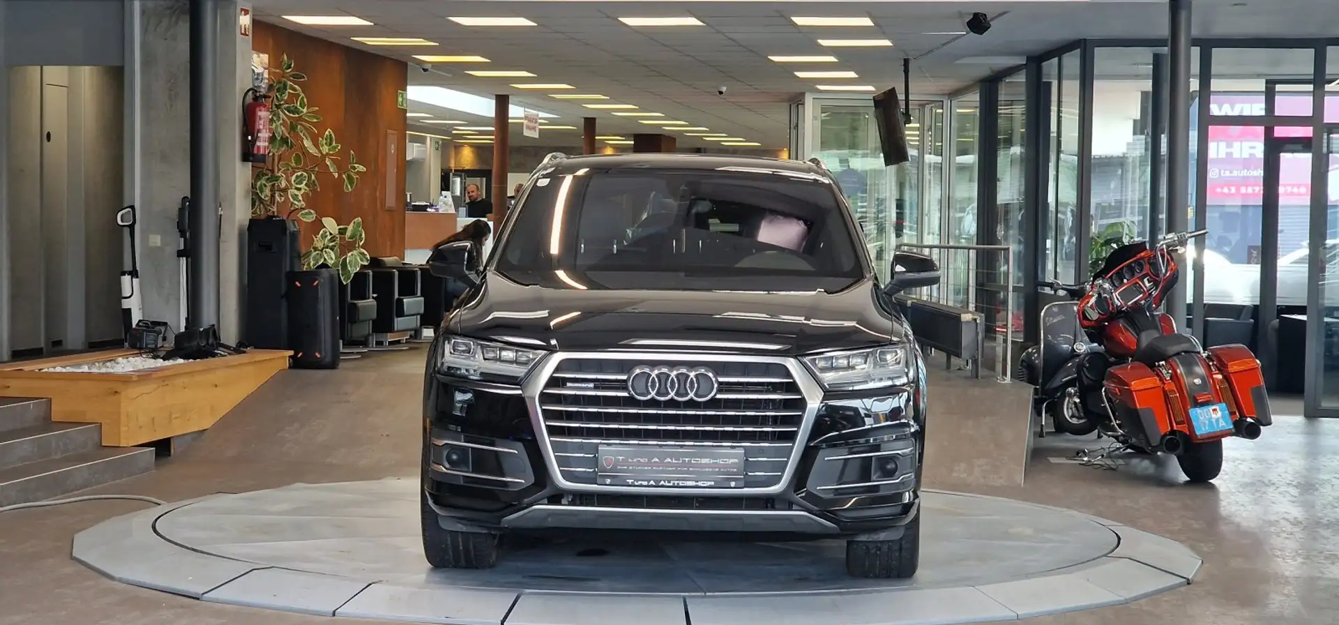 Audi Q7 3.0 TDI quattro 2x S-Line Tiptronic *BOSE*Virtual* Schwarz - 2