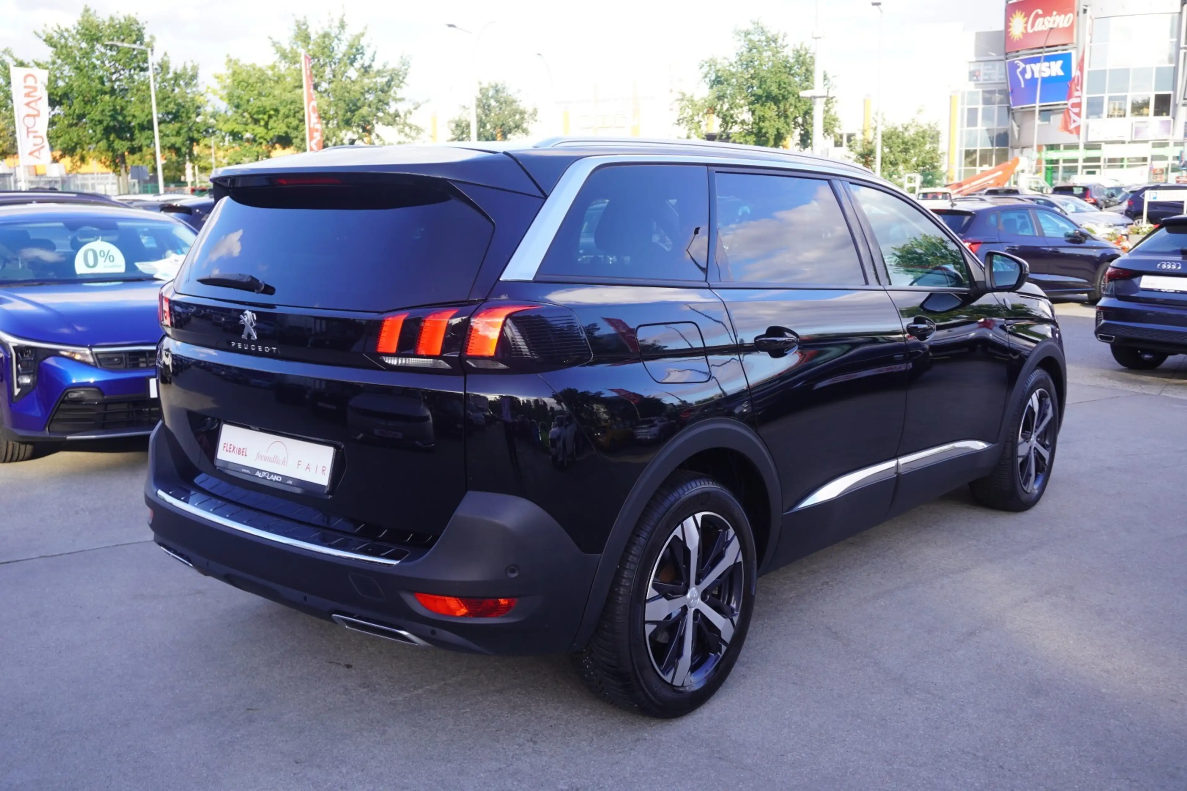 Peugeot 5008 1.2 Crossway Navi Panorama 7-Sitzer Kamera — photo 7