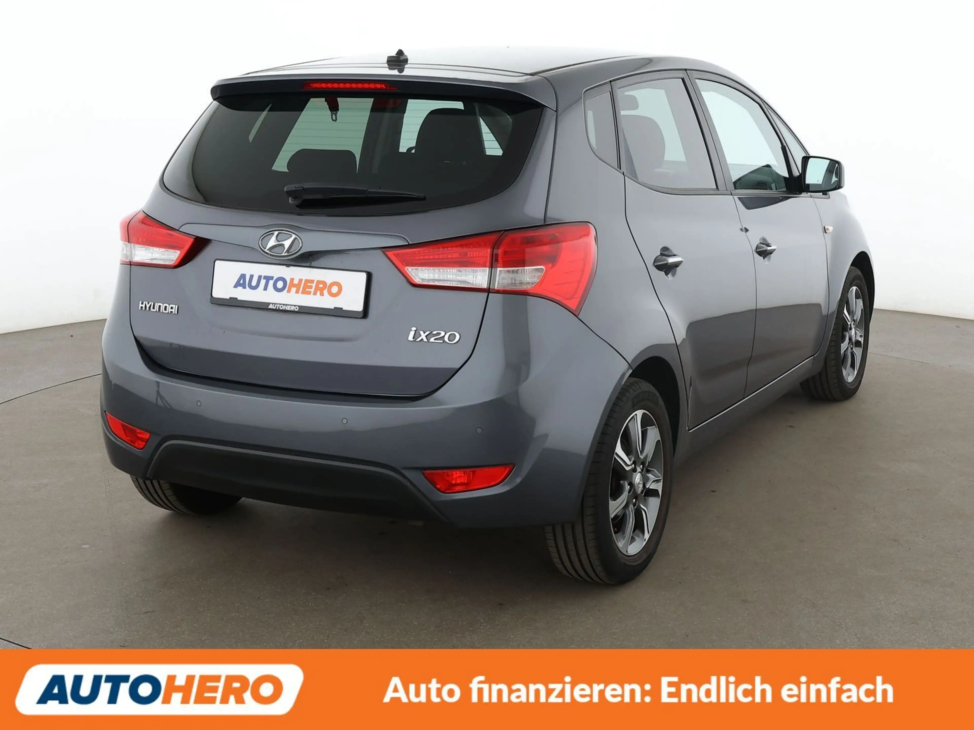 Hyundai iX20 1.4 YES! Blue*PDC*SHZ*KLIMA*GARANTIE* — photo 6