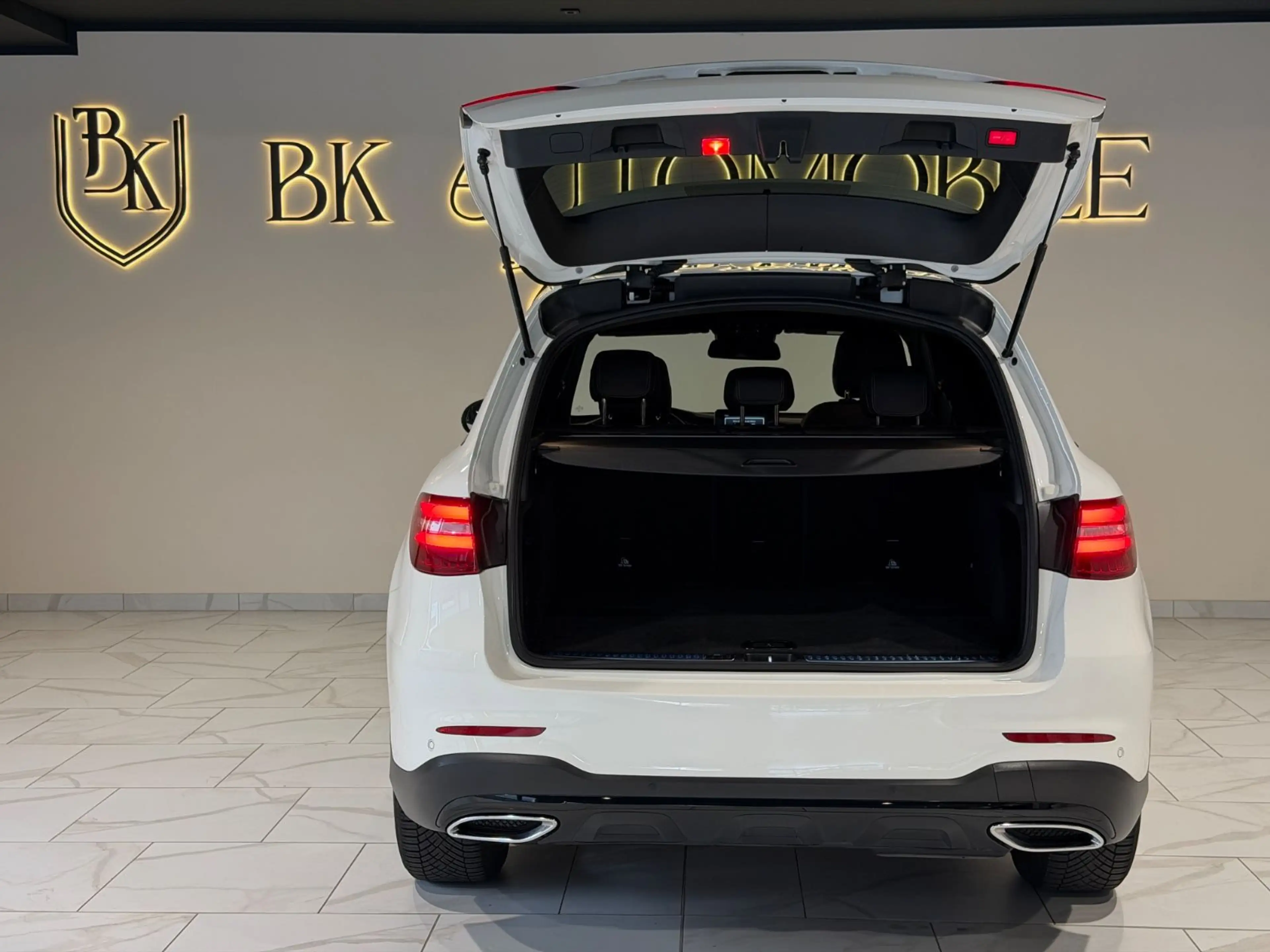 Mercedes-Benz GLC 220 |4Matic|Pano|Night|AMG|Sitzheiz|Standhei| — photo 7
