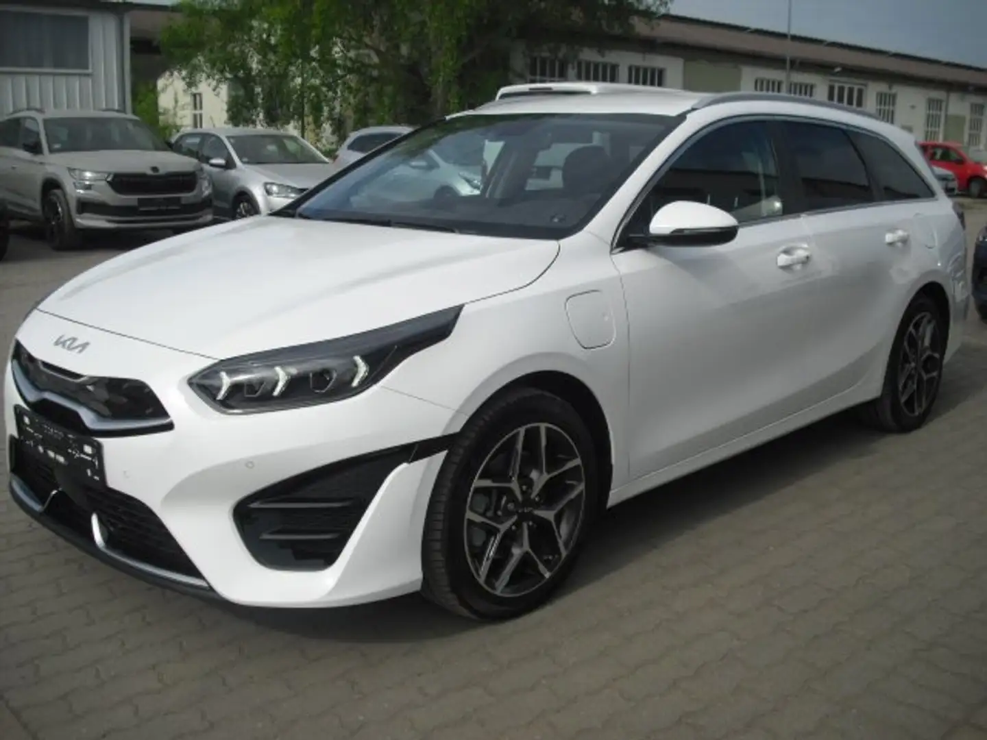 Kia Ceed SW / cee'd SW Plug-in Hybrid Platinum Edition Blanc - 1