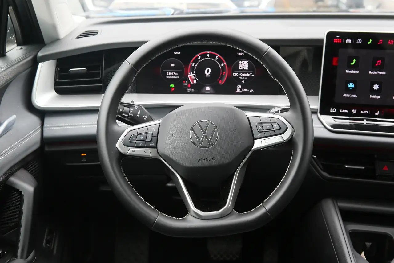 Volkswagen Tiguan photo Volkswagen Tiguan