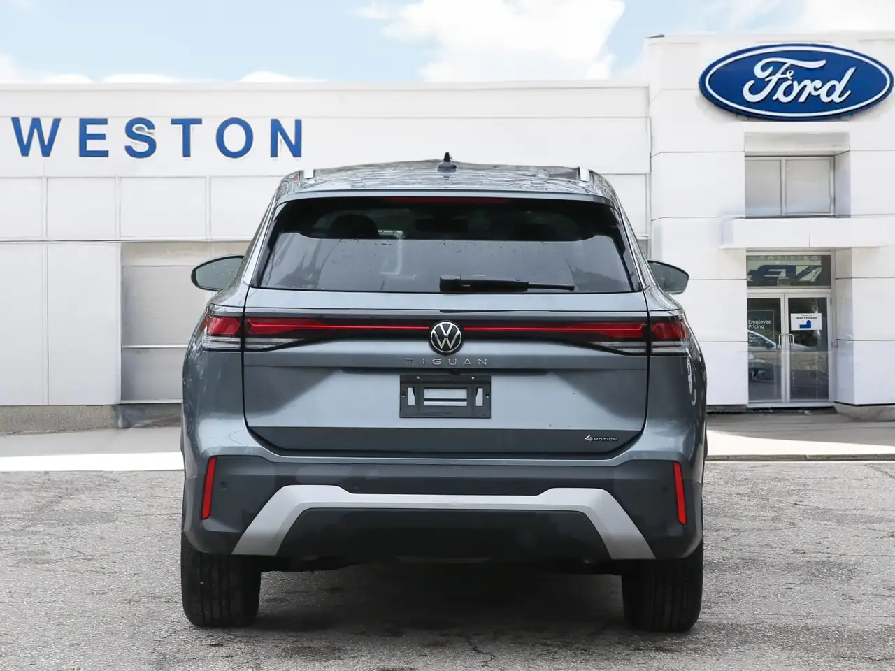 Volkswagen Tiguan photo Volkswagen Tiguan