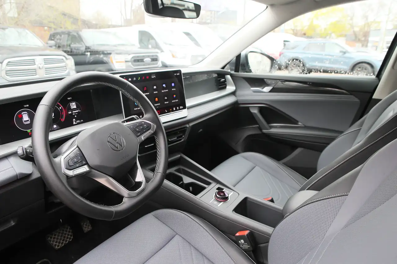 Volkswagen Tiguan photo Volkswagen Tiguan
