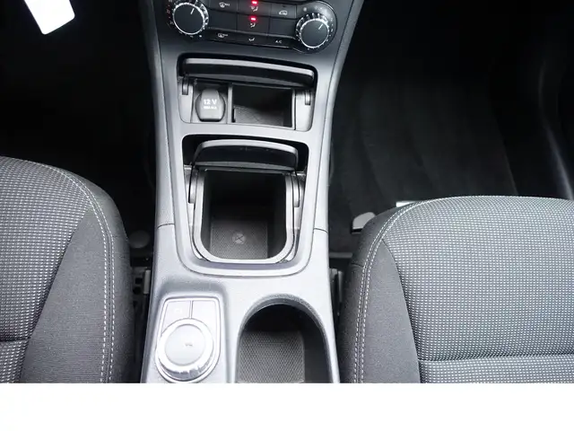 Mercedes-Benz B Class view 14