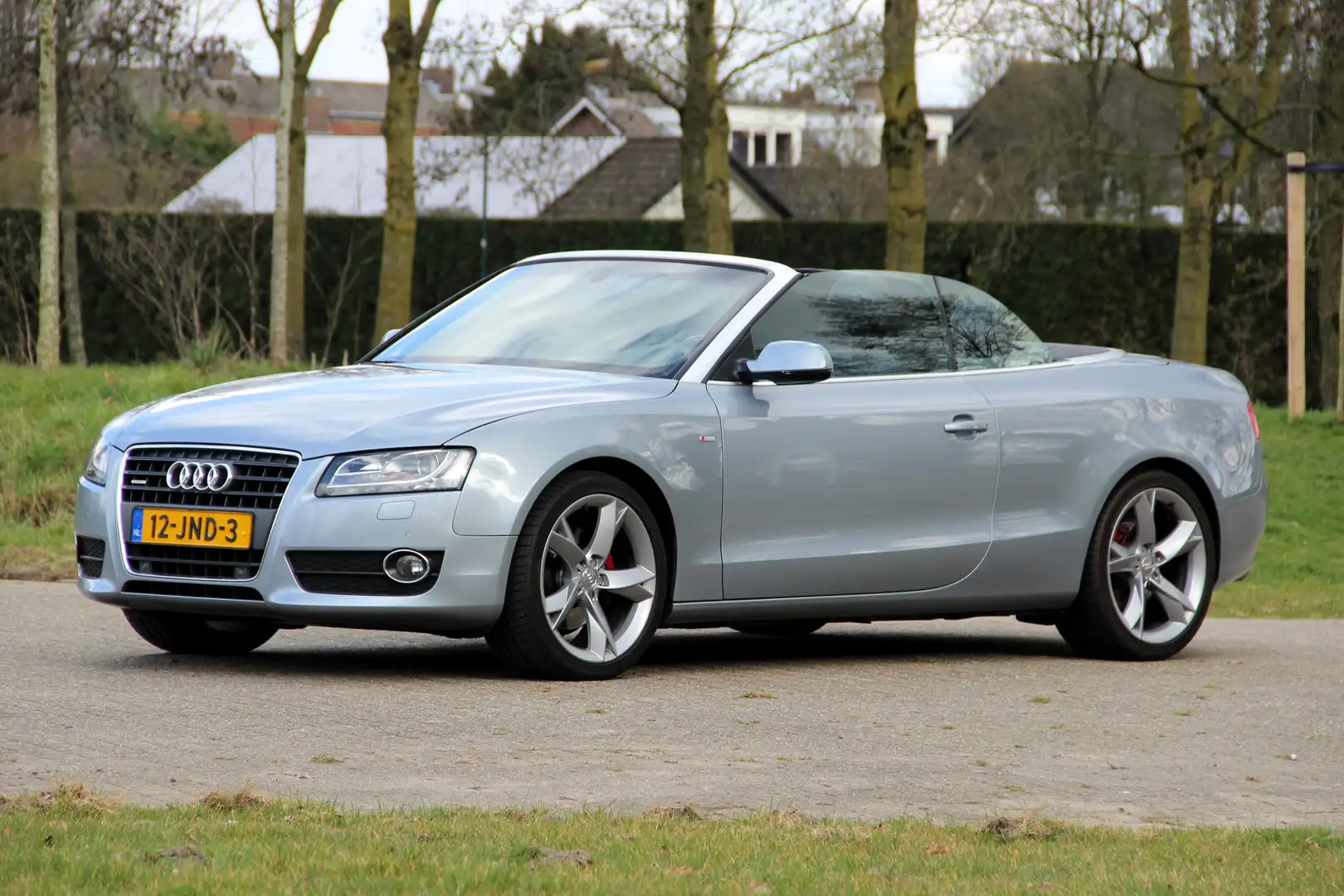 Audi A5 A5 Cabriolet 2.0 quattro | S tronic | Youngtimer Zilver - 1