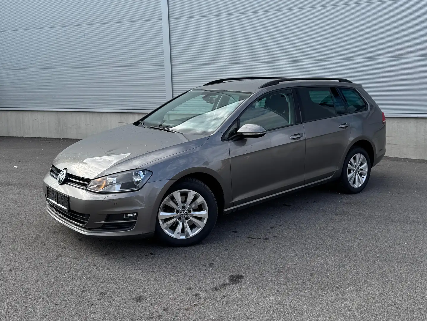 Volkswagen Golf Variant Rabbit 1,6 TDI 4Motion Grau - 1