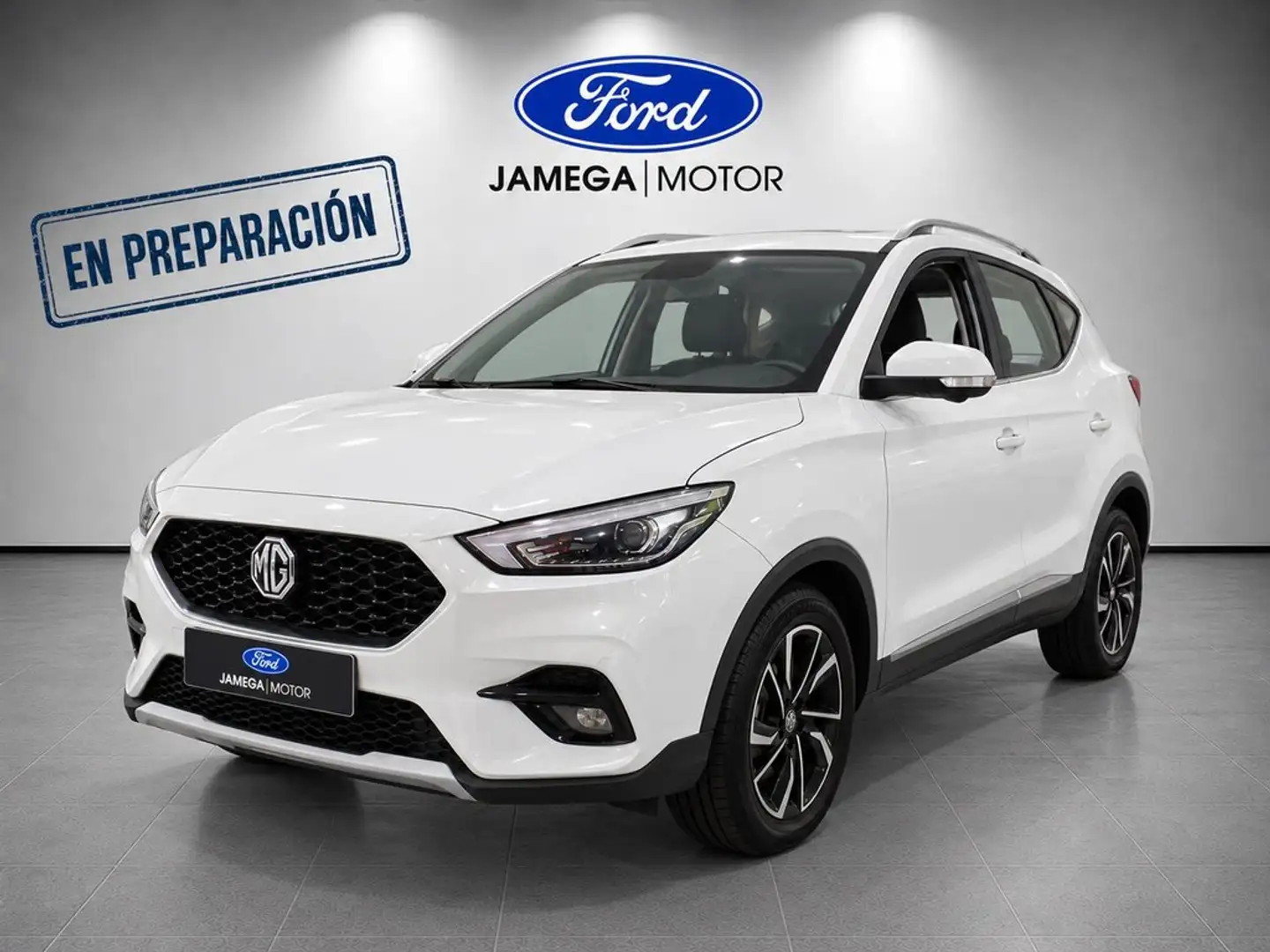 MG ZS 1.5 Luxury Blanco - 1