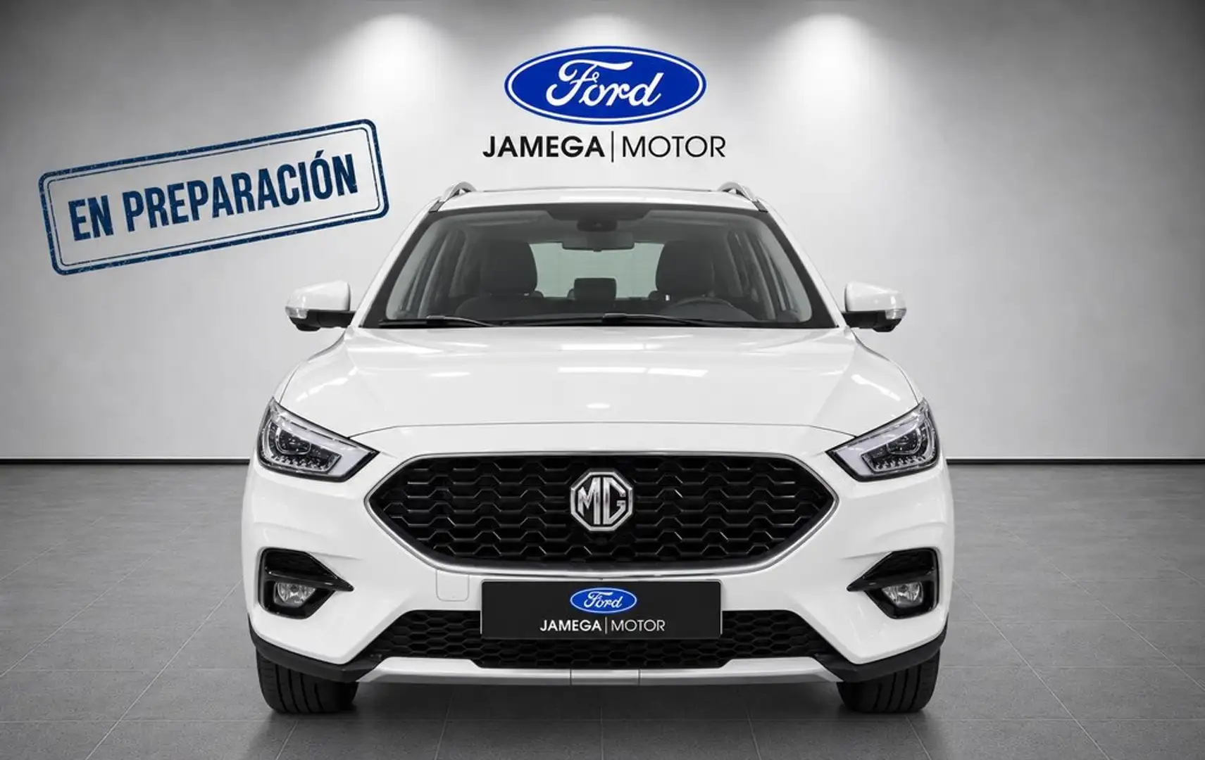 MG ZS 1.5 Luxury Blanco - 2