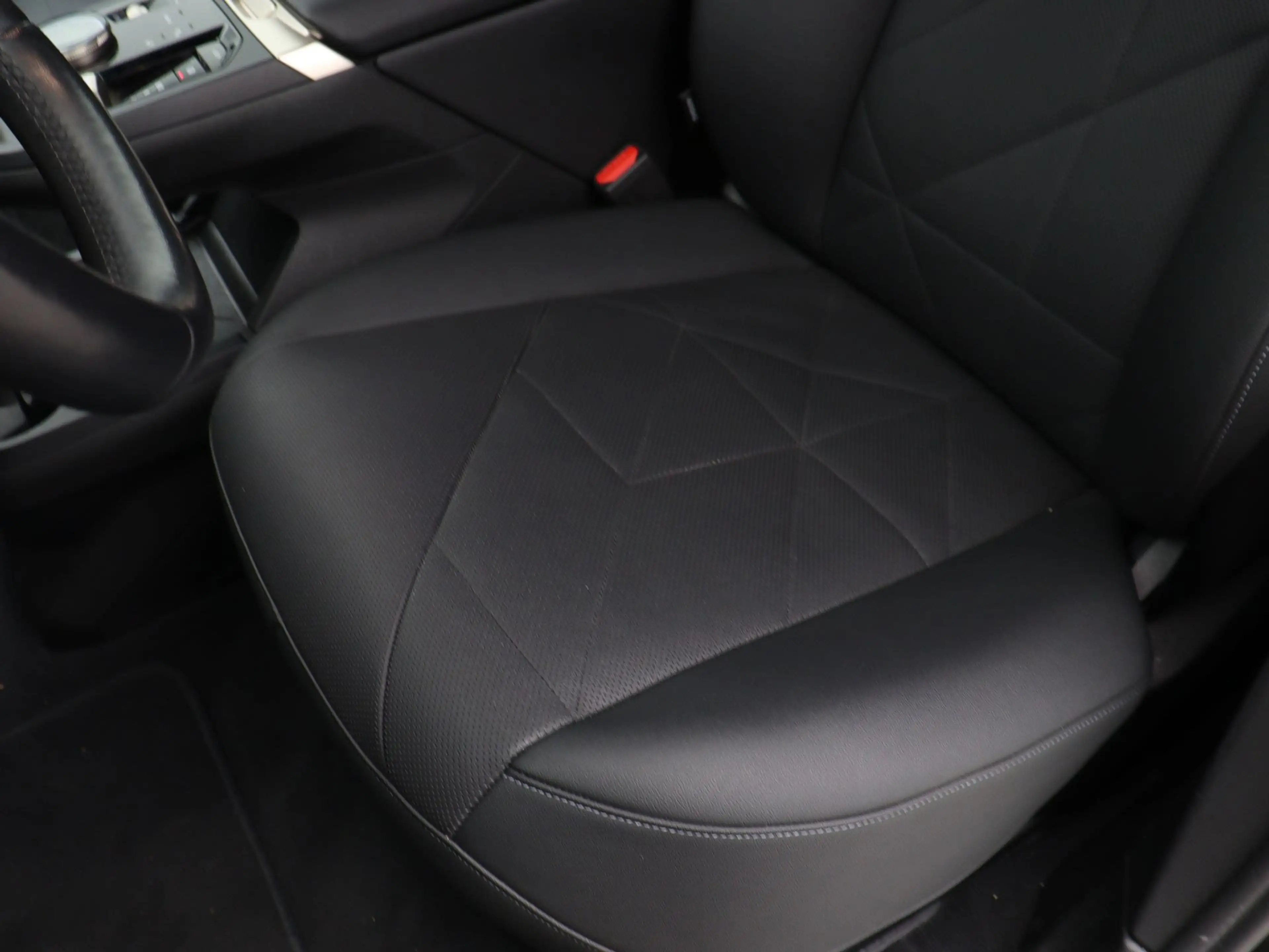 BMW iX xDrive40 Executive 77 kWh — photo 14