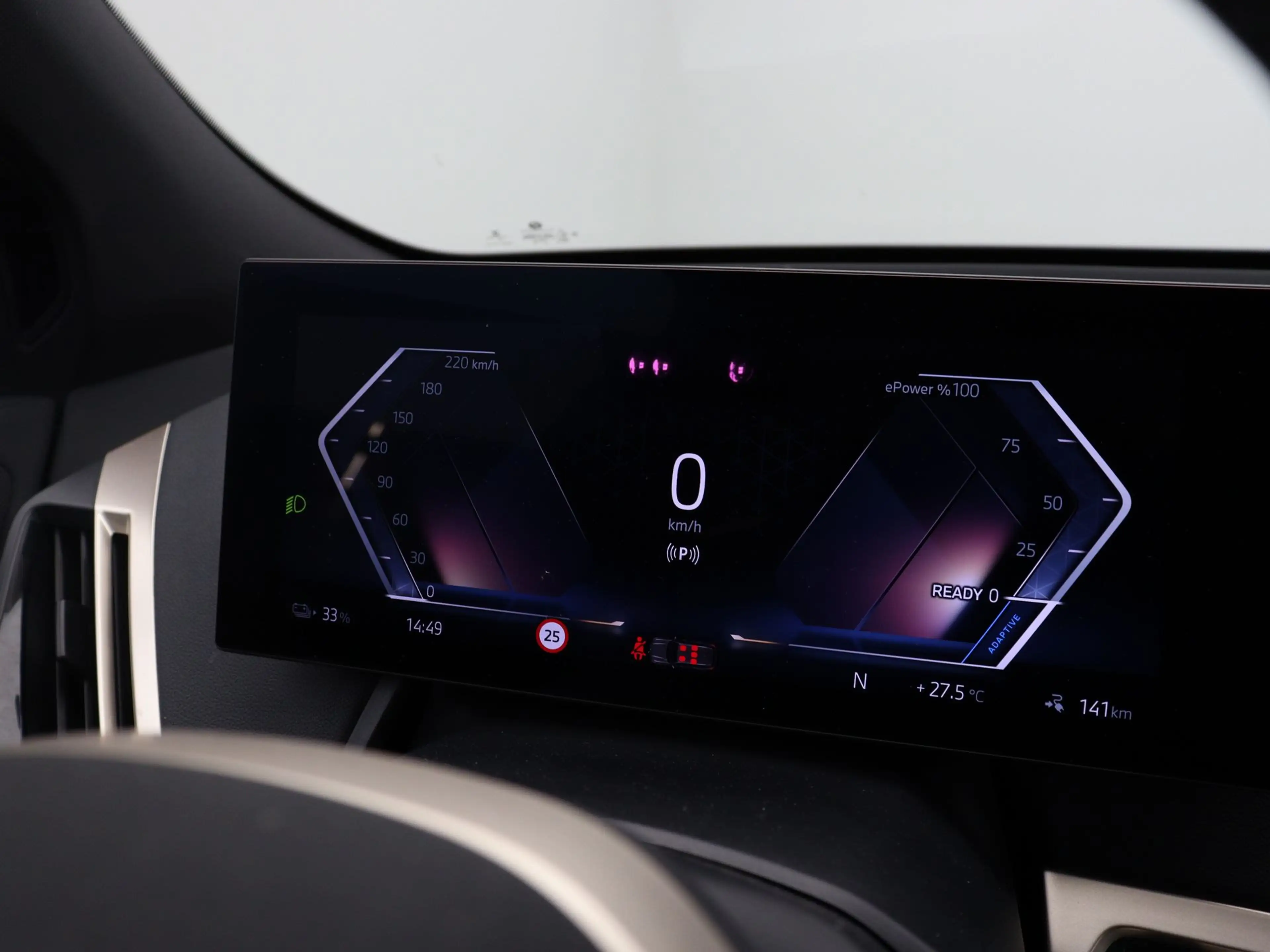 BMW iX xDrive40 Executive 77 kWh — photo 3