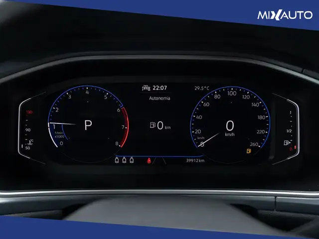 Volkswagen T-Roc view 15