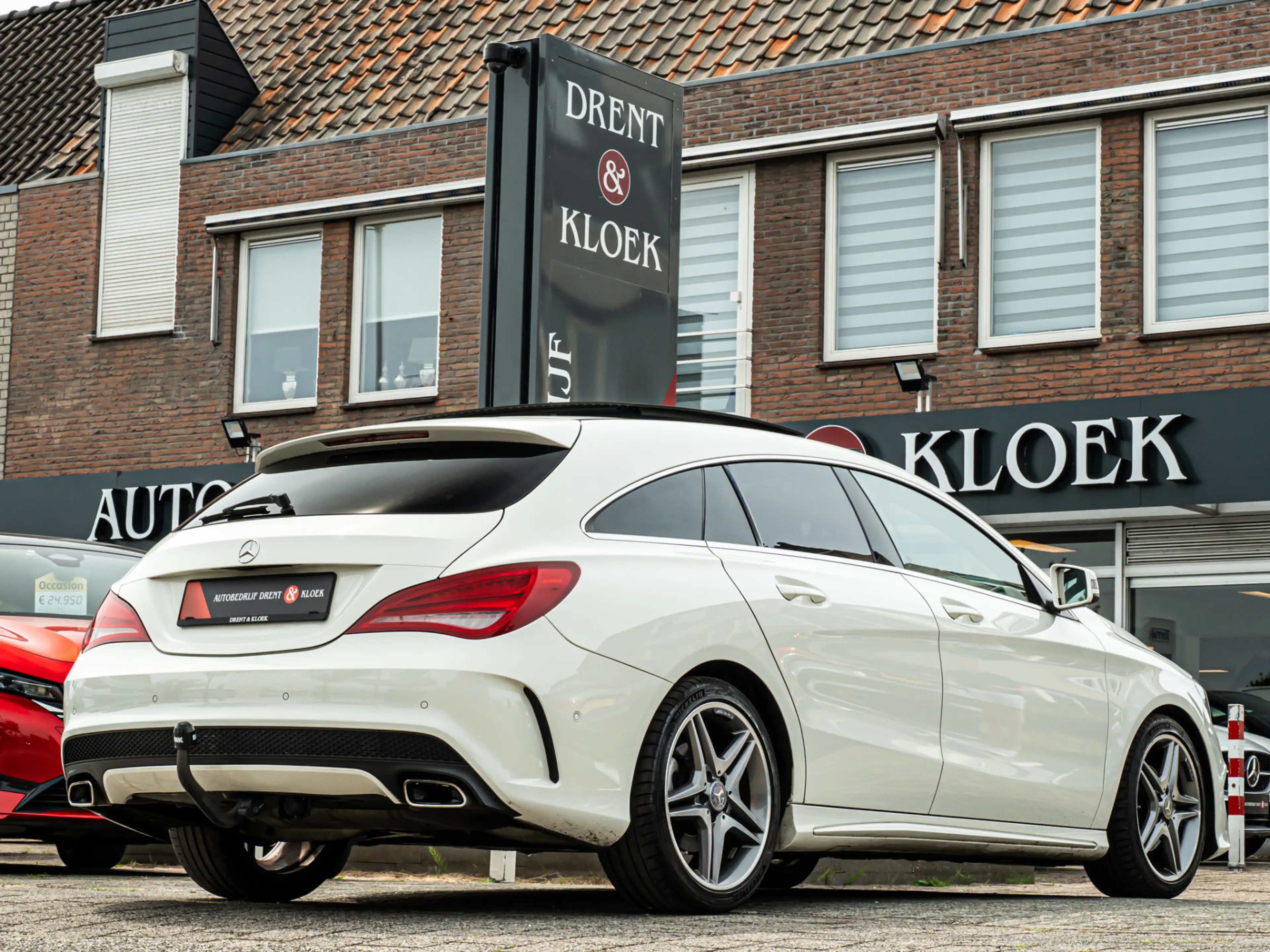 Mercedes-Benz CLA 200 Shooting Brake Prestige PANO CAMERA STOELVERW STAN — photo 3