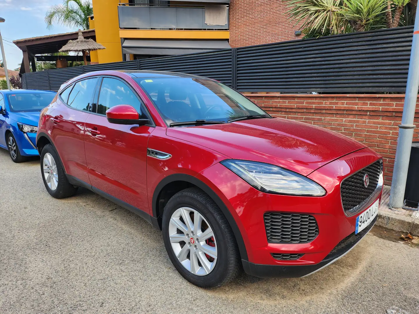 Jaguar E-Pace Aut. 150 S - 4x4 Rojo - 1
