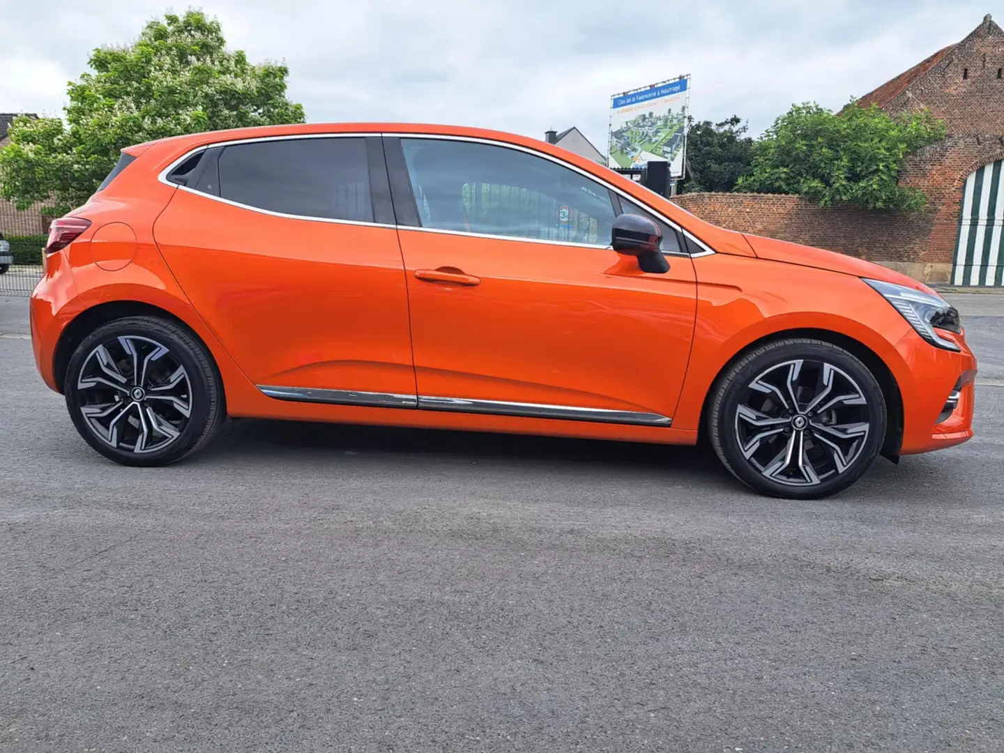 Renault Clio Clio 1.0 TCe 29000 km boite automatique Orange - 2