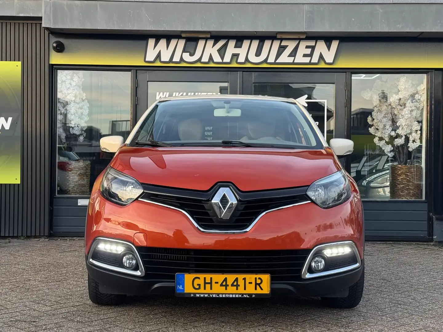 Renault Captur 1.2 TCe Expression Automaat met Led !!! Airco !!! Orange - 2