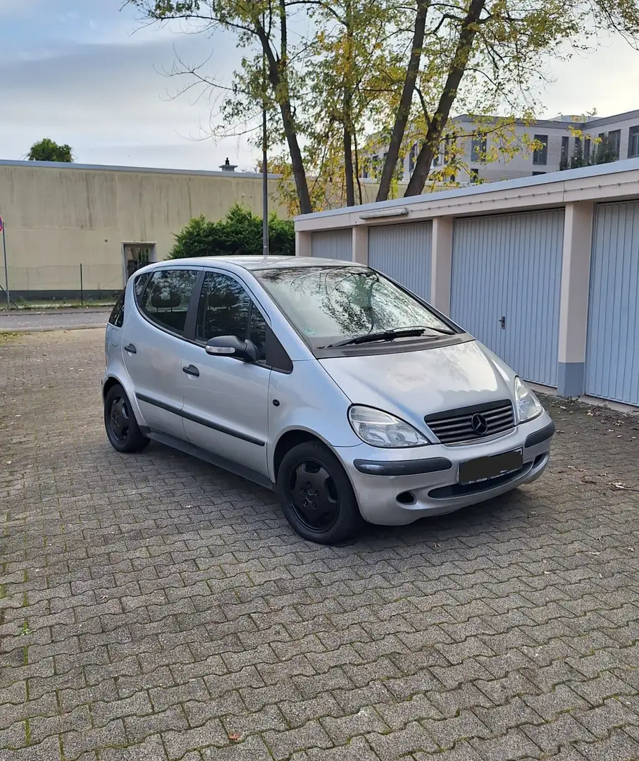 Mercedes-Benz A 170 CDI Langversion Anhängerkupplung Argent - 2