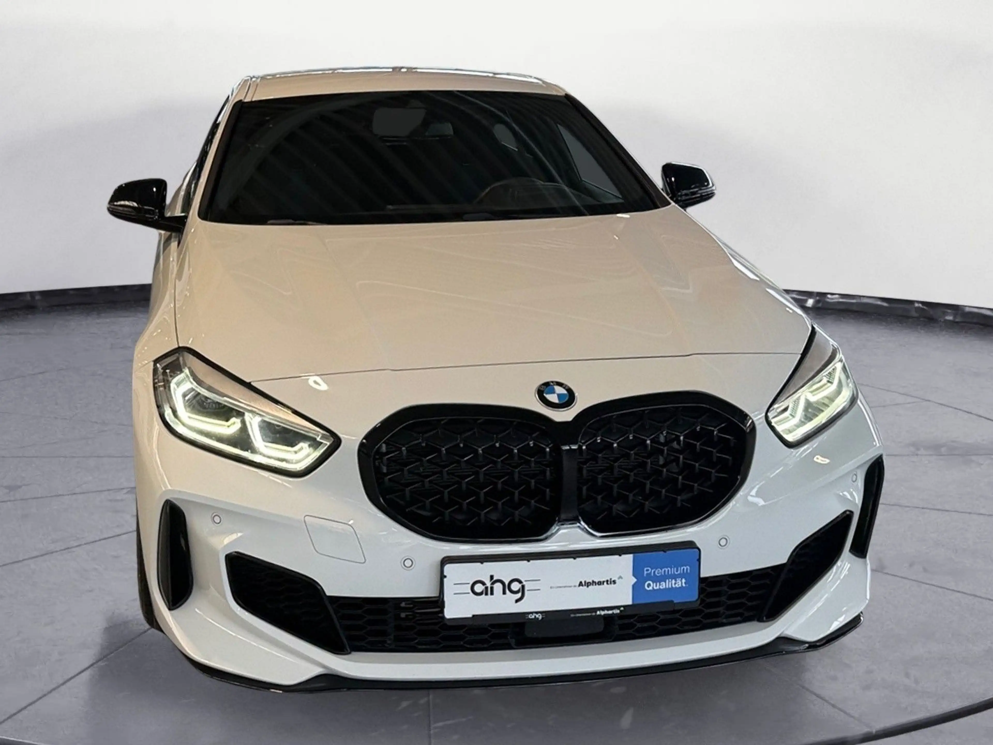 BMW 135 i xDrive Head-Up PDC LED Navi — photo 7
