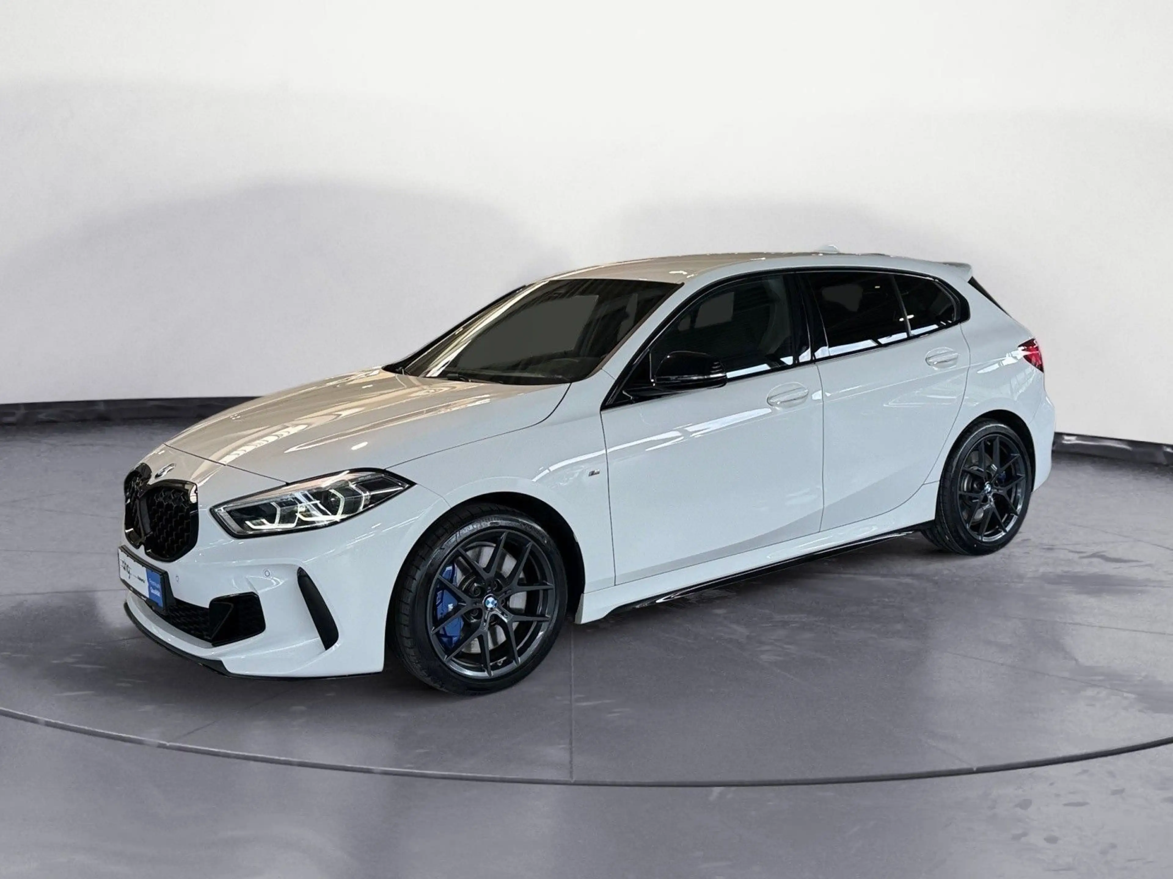 BMW 135 i xDrive Head-Up PDC LED Navi — photo 2