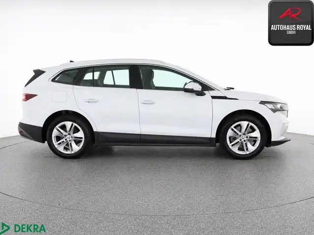 Skoda Enyaq view 6