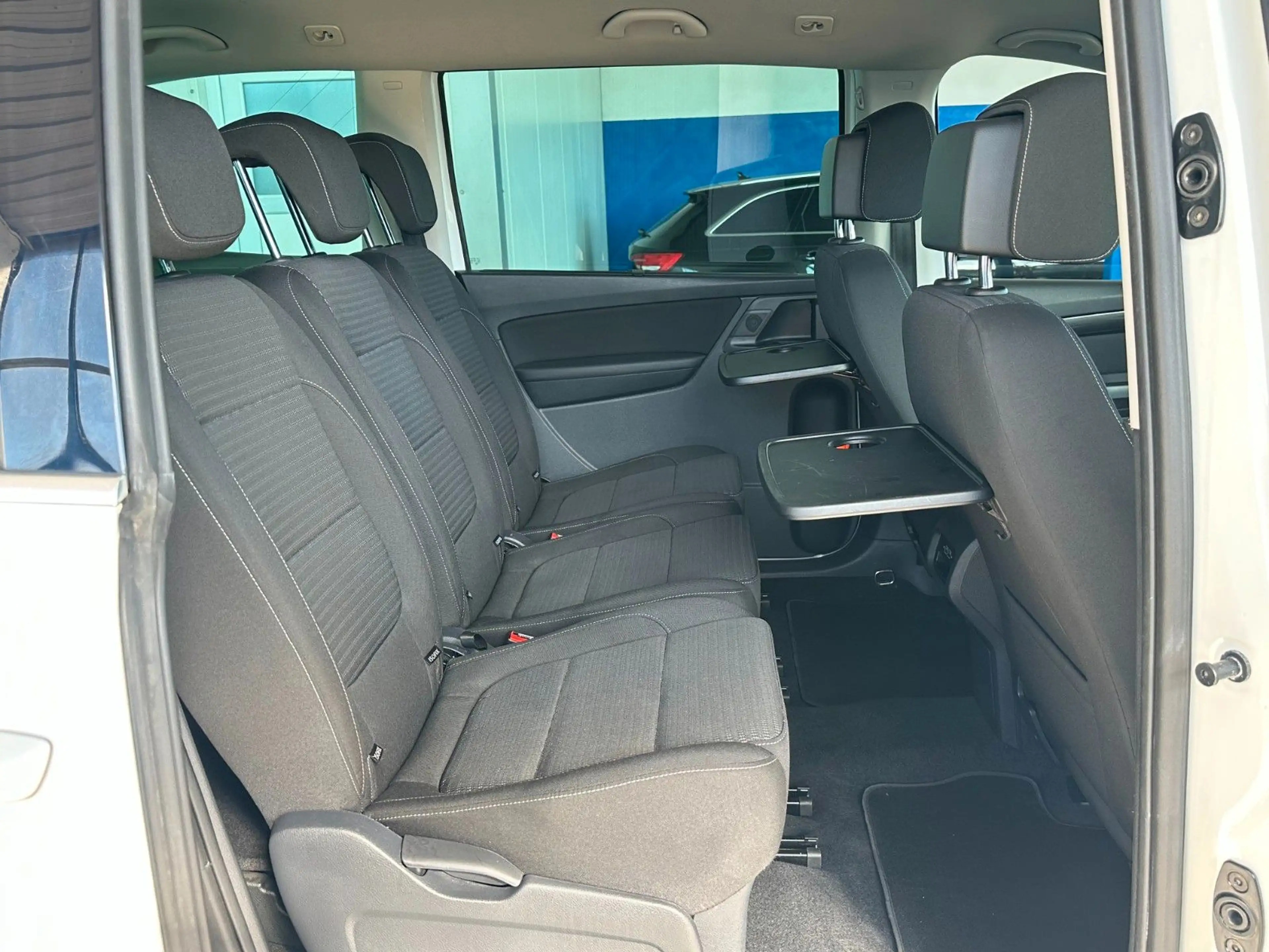 SEAT Alhambra Xcellence / 2.Hand / LED / PDC / SHZ — photo 16
