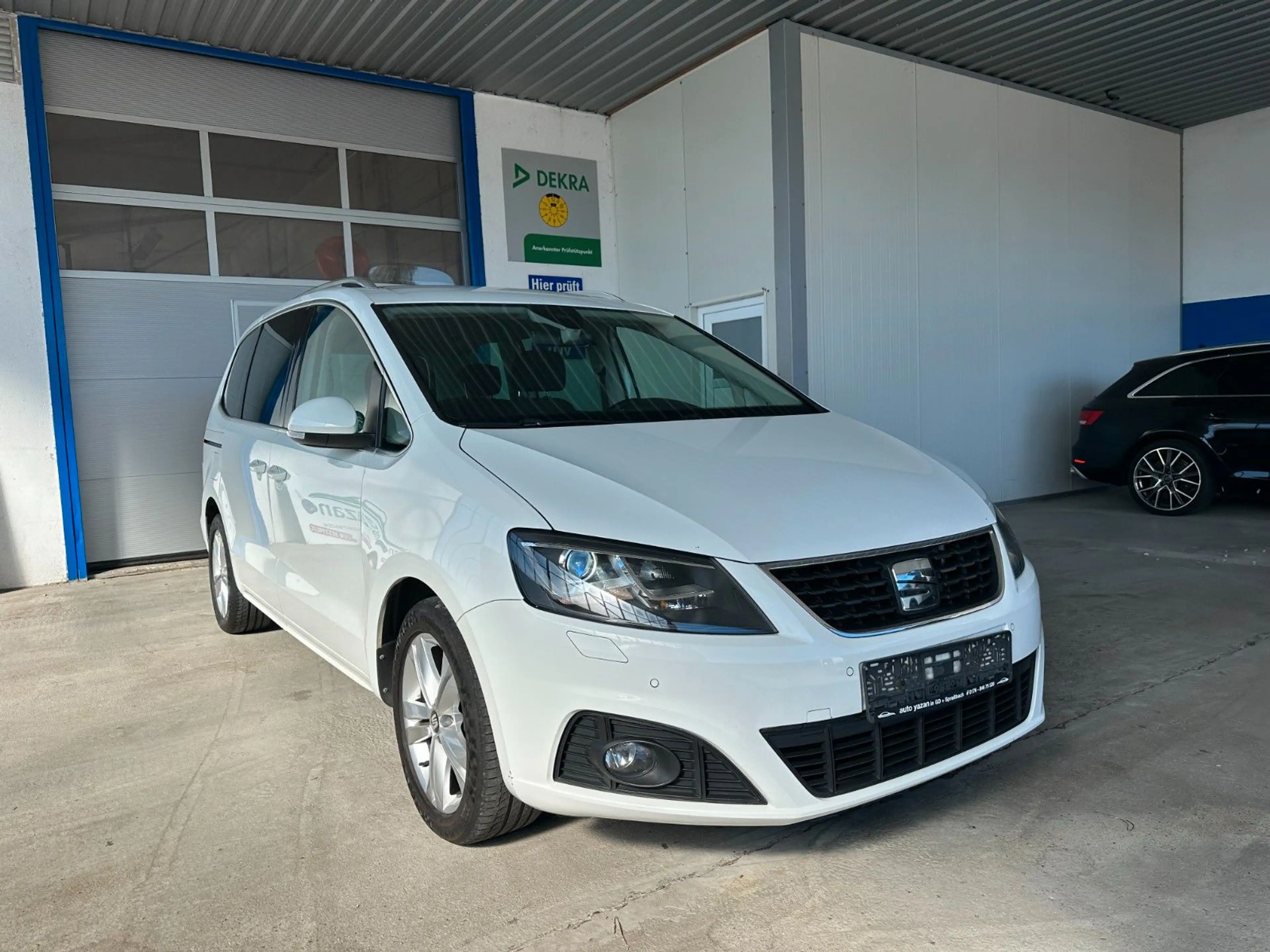 SEAT Alhambra Xcellence / 2.Hand / LED / PDC / SHZ — photo 3