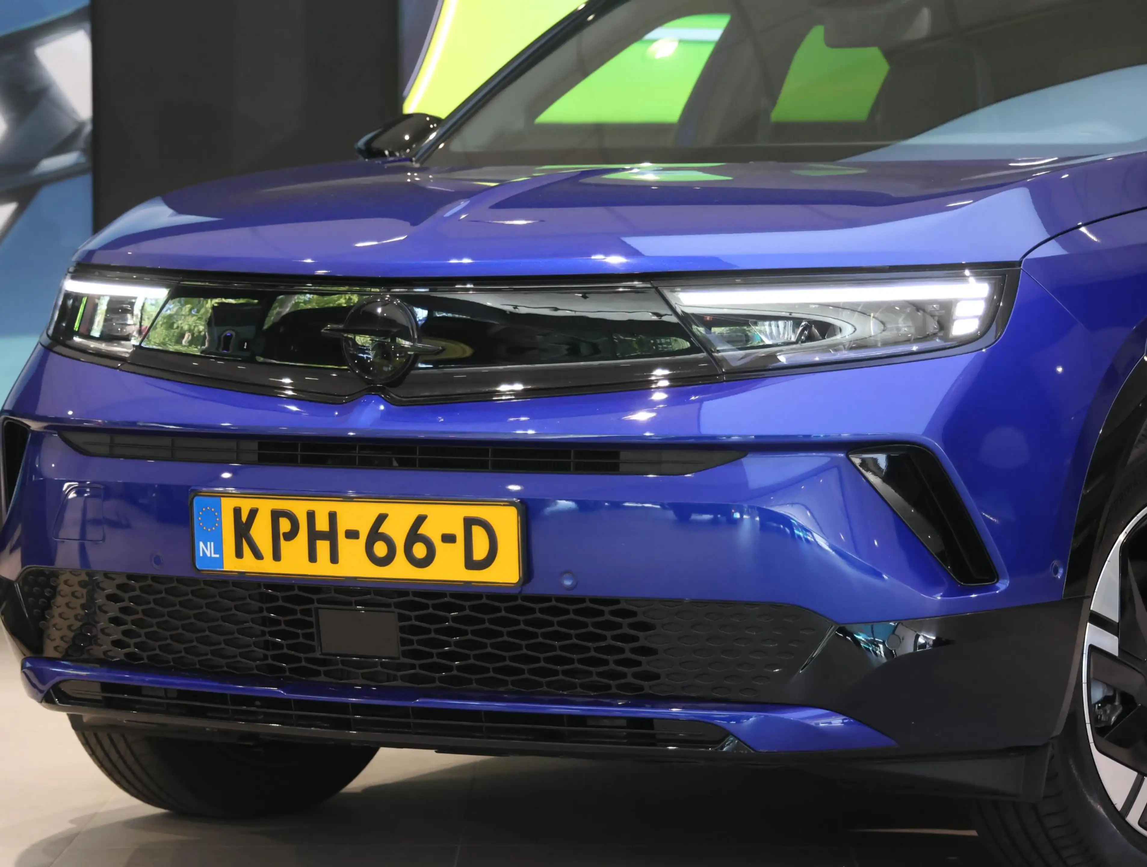 Opel Mokka-E Electric SUV GS Electric 54 kWh | Achteruitrijcame — photo 10
