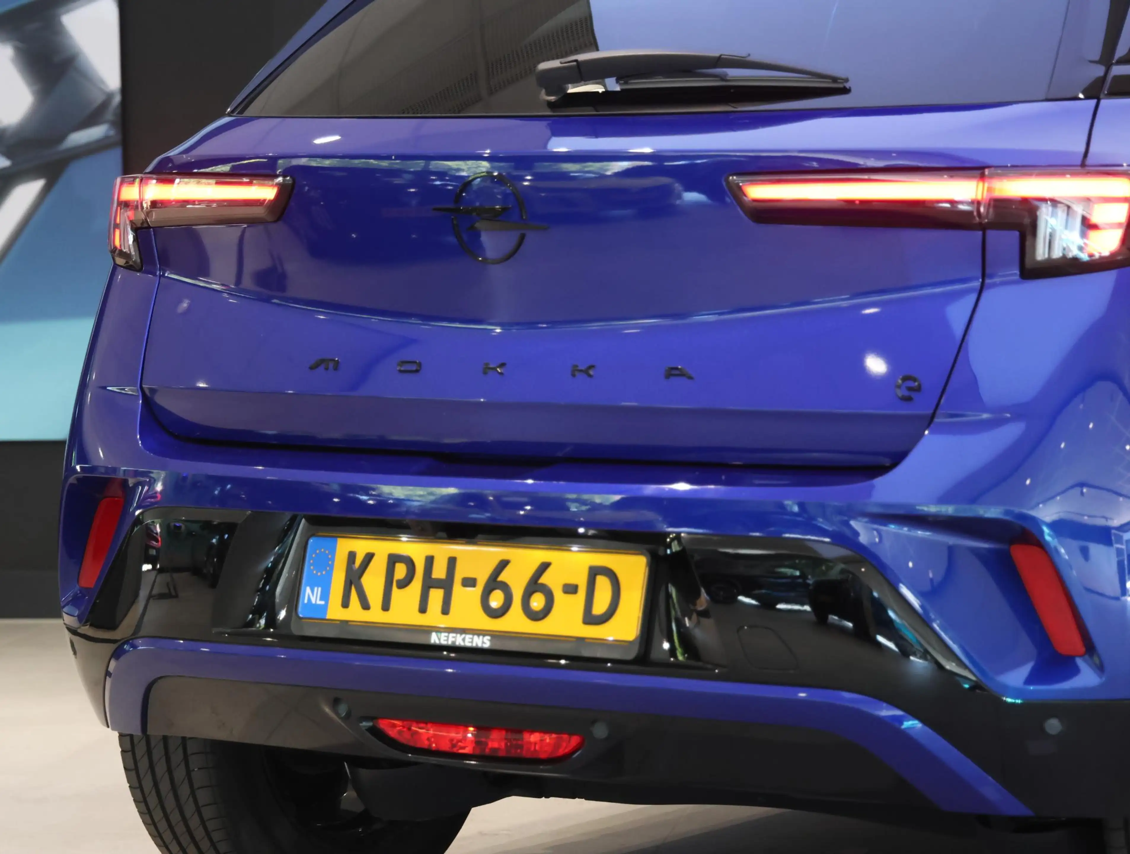 Opel Mokka-E Electric SUV GS Electric 54 kWh | Achteruitrijcame — photo 11