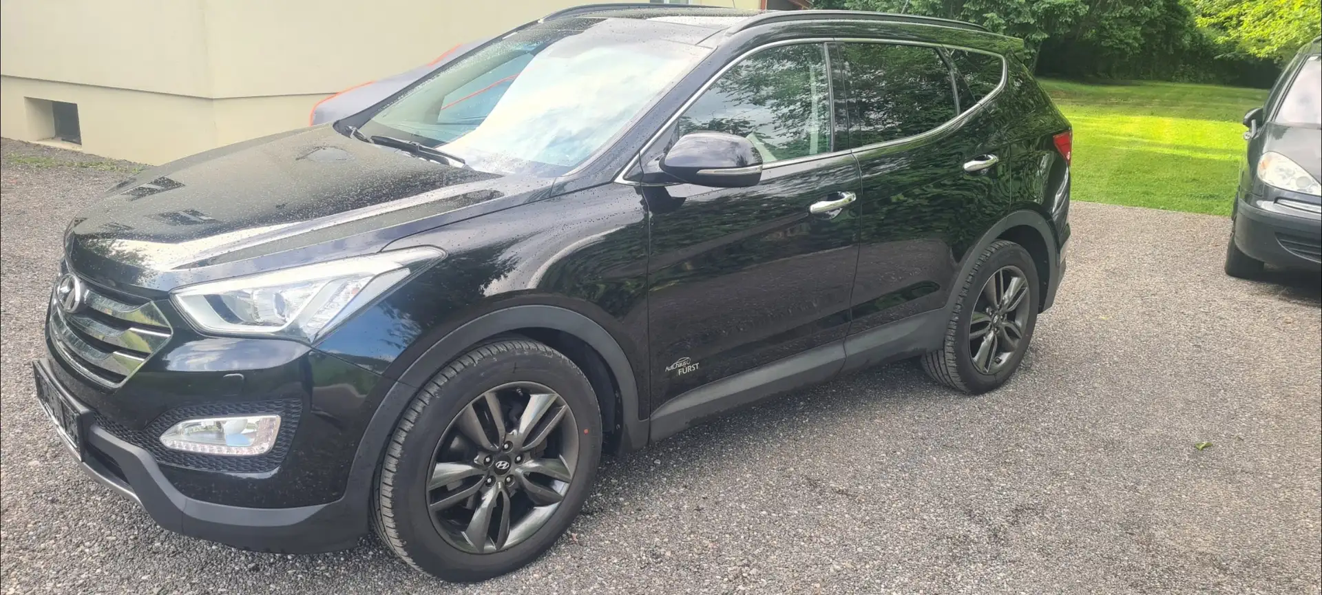 Hyundai SANTA FE 4WD Aut. Schwarz - 2