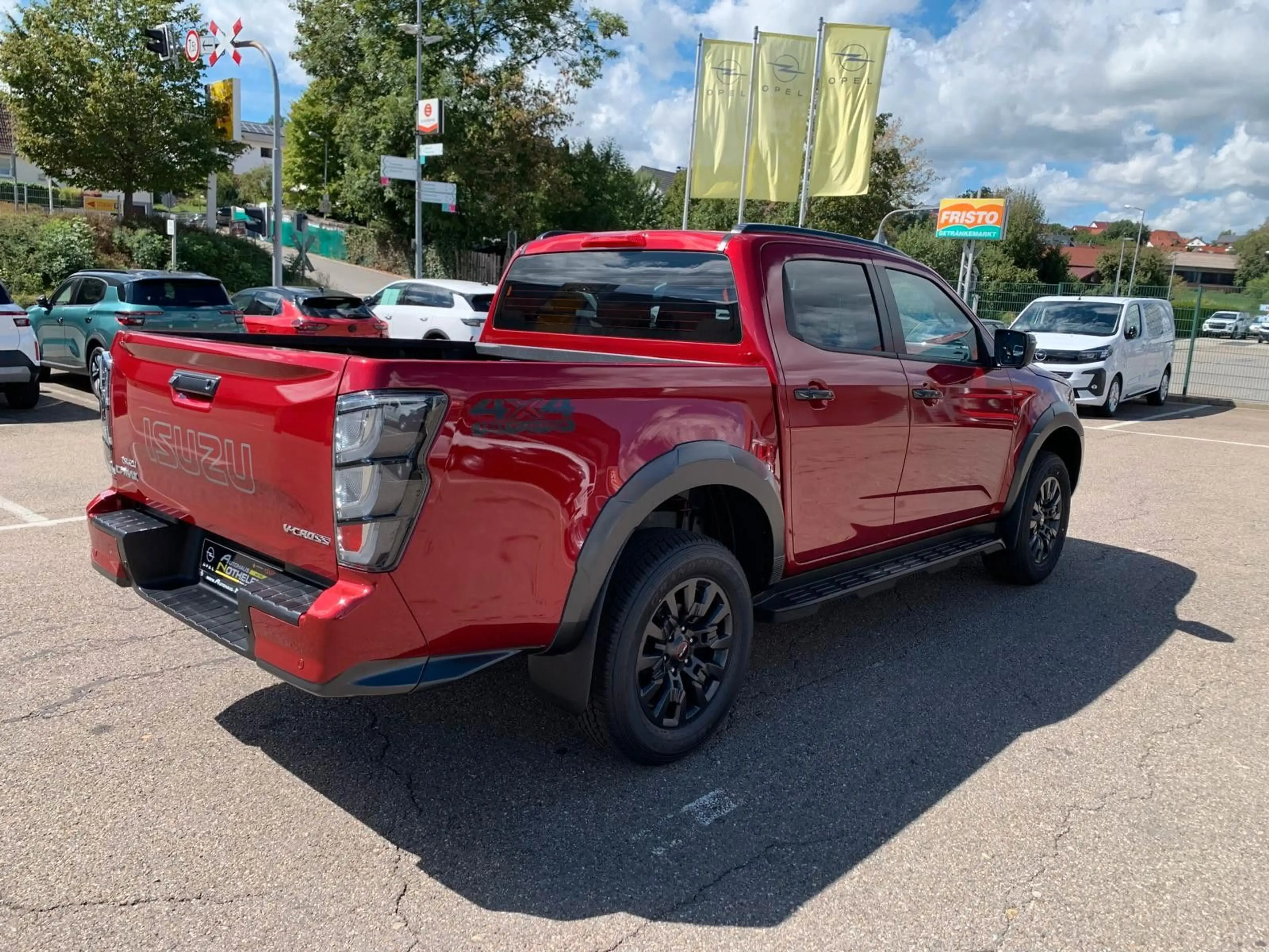 Isuzu D-Max Double Cab 4WD V-CROSS 2.2 8 AT Vollaussta — photo 6