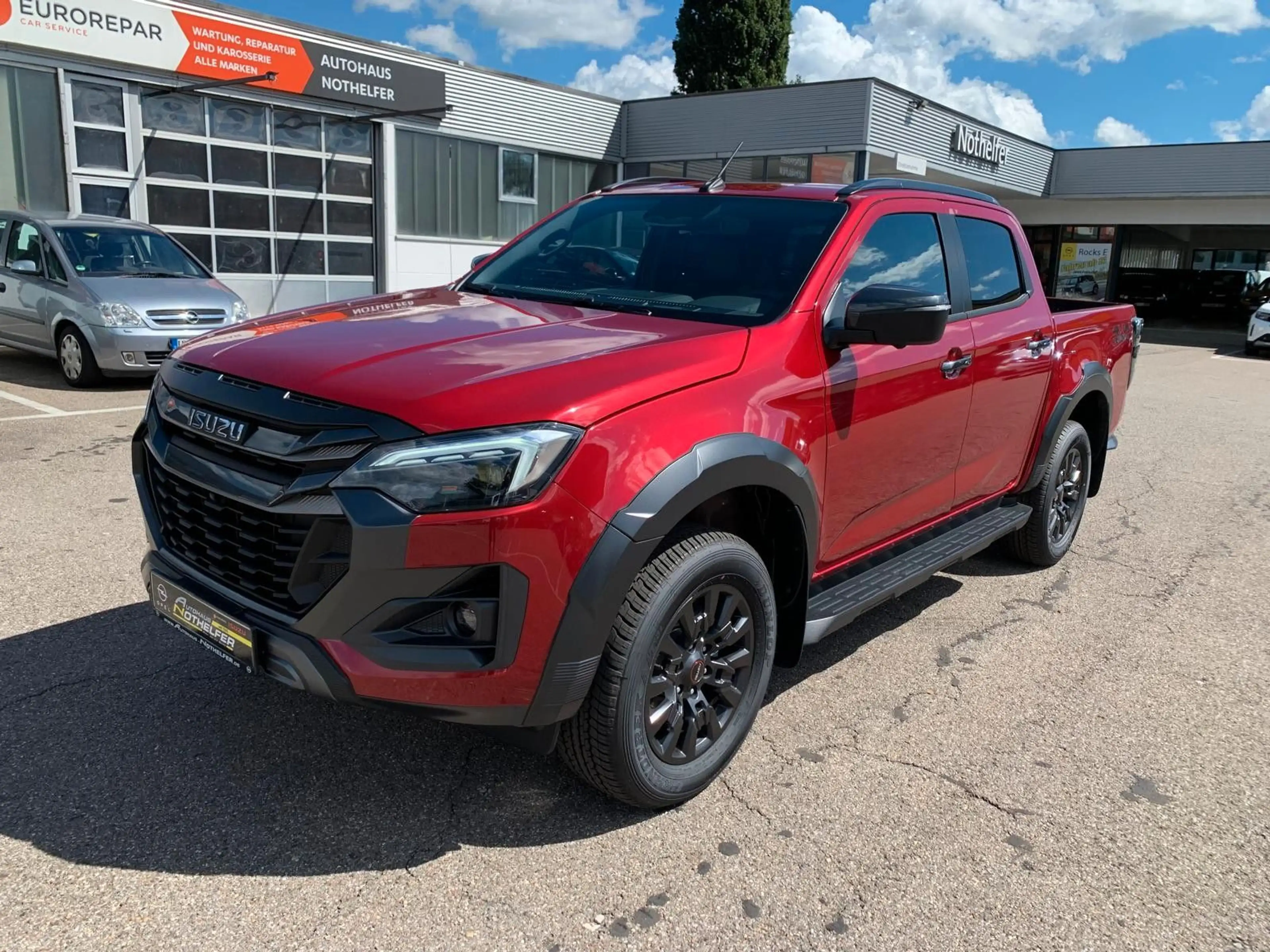 Isuzu D-Max Double Cab 4WD V-CROSS 2.2 8 AT Vollaussta — photo 2