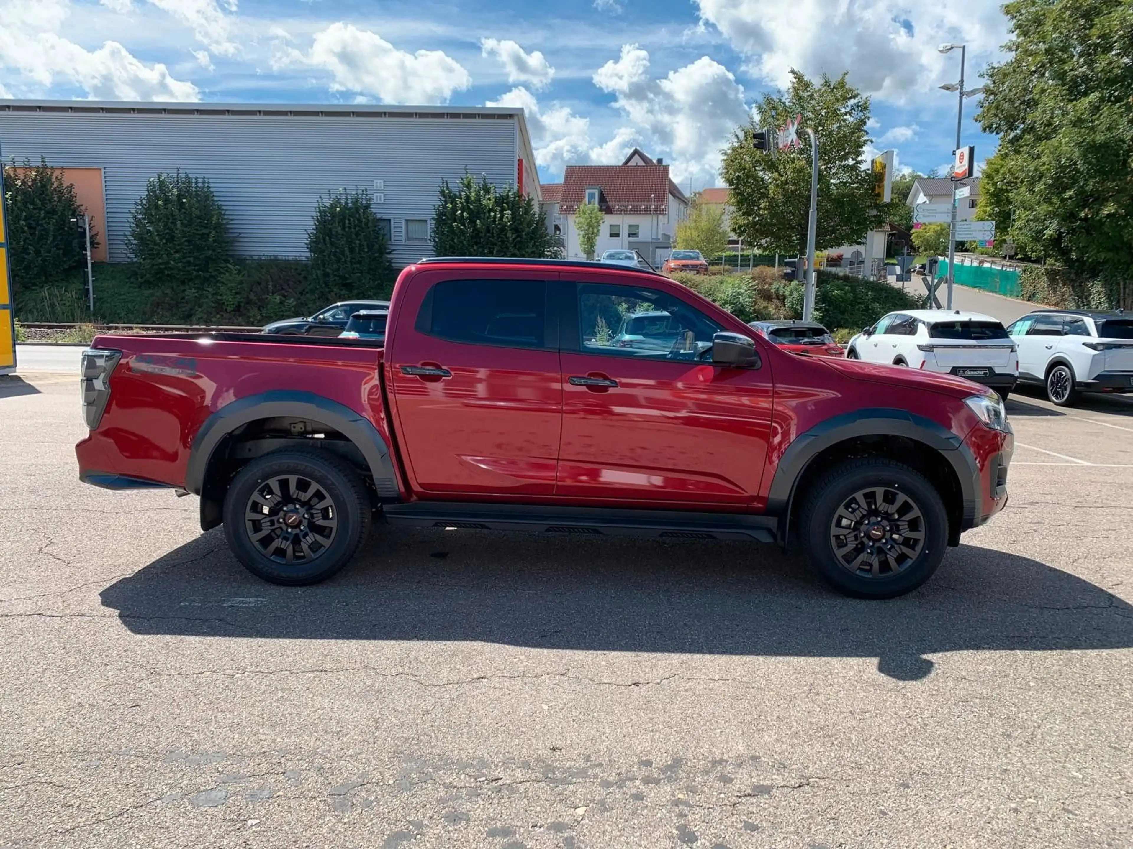 Isuzu D-Max Double Cab 4WD V-CROSS 2.2 8 AT Vollaussta — photo 5