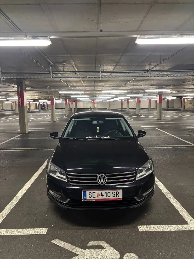 Volkswagen Passat 1.6 TDI BlueMotion Technology Comfortline - 1