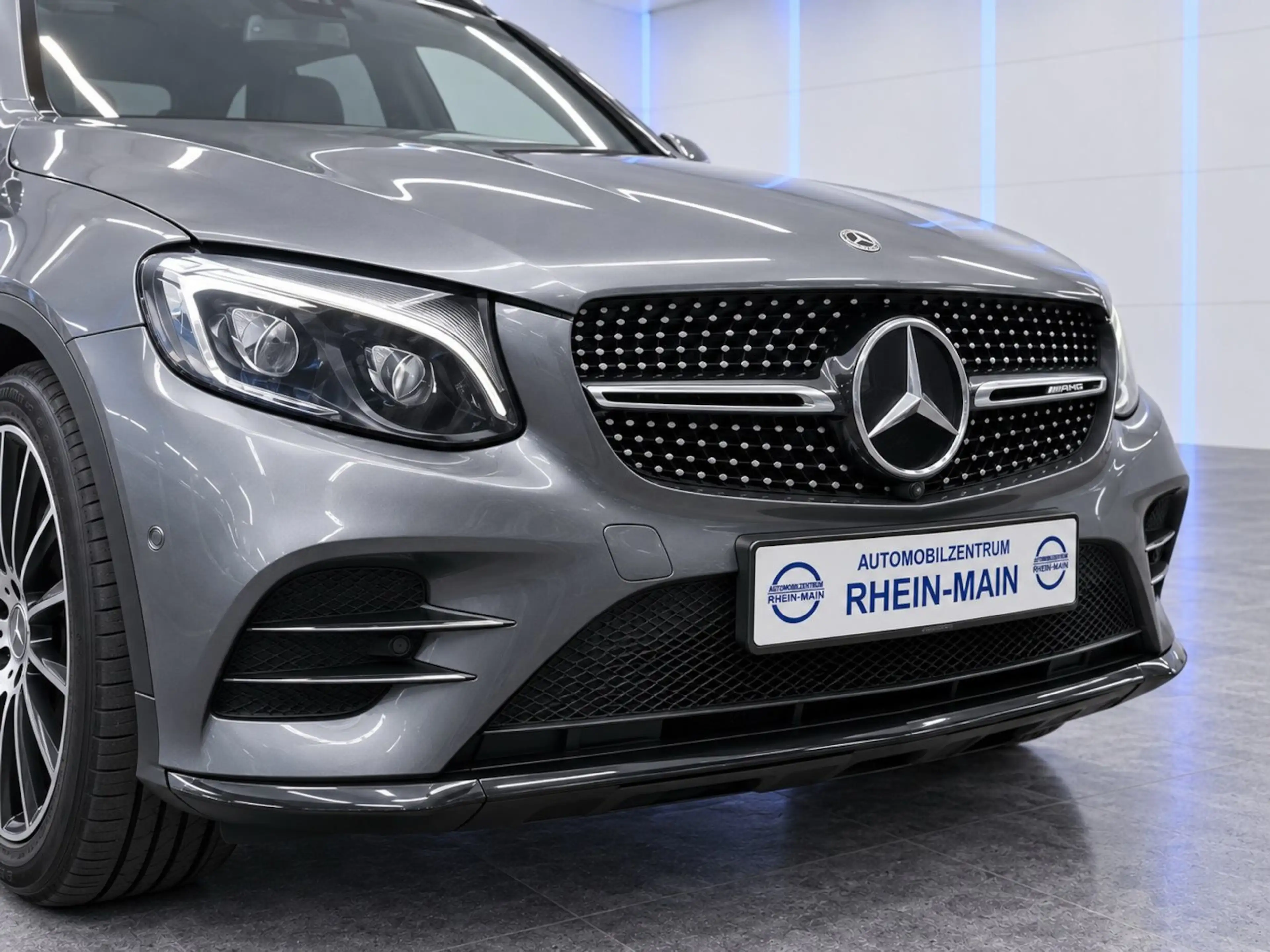 Mercedes-Benz GLC 43 AMG 4Matic Burmeister 20ZOLL LED AirMatic Distronic — photo 5